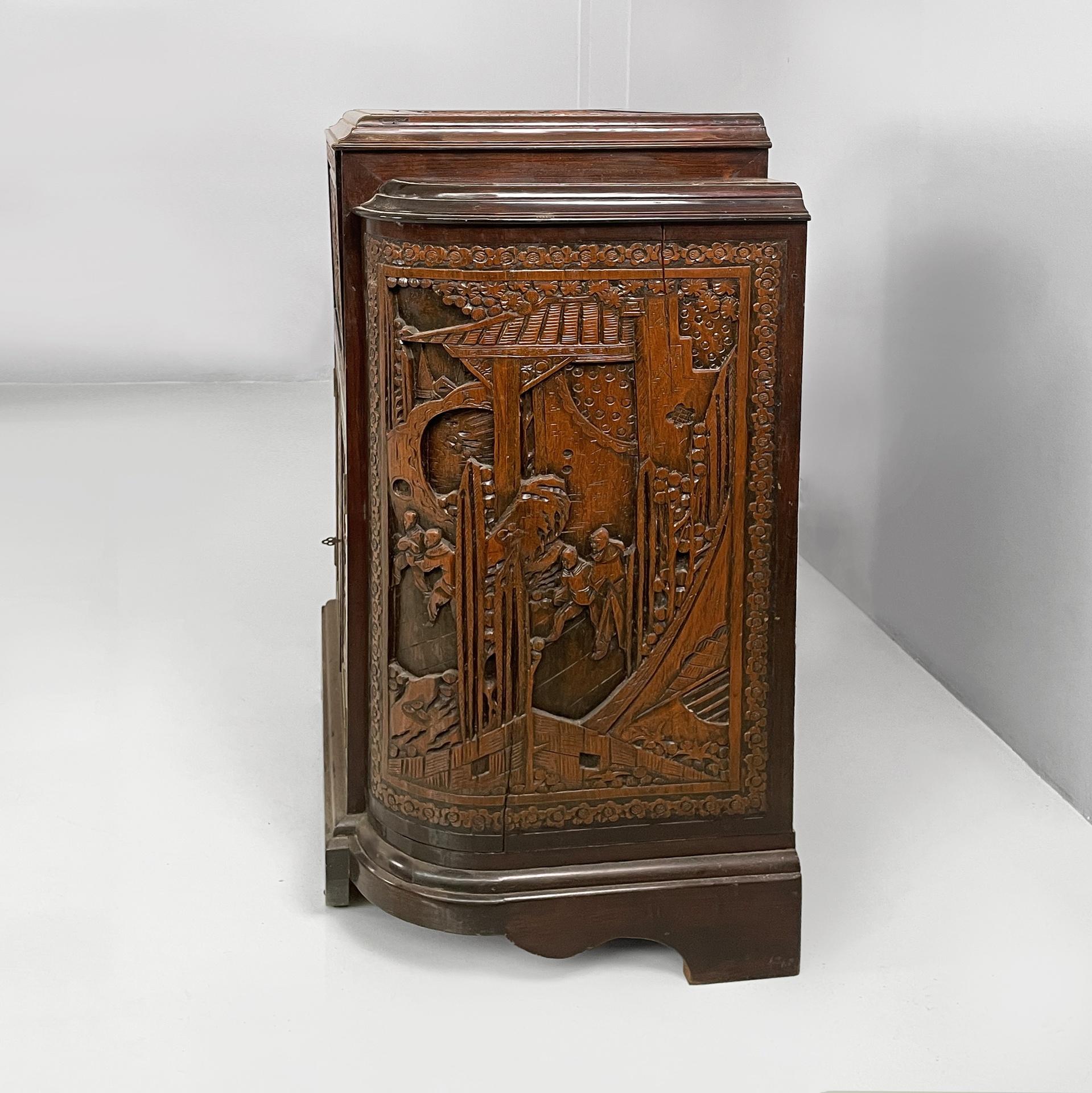 Mueble bar Art Decó de estilo asiático con incrustaciones de madera, años 30 Italiano en venta