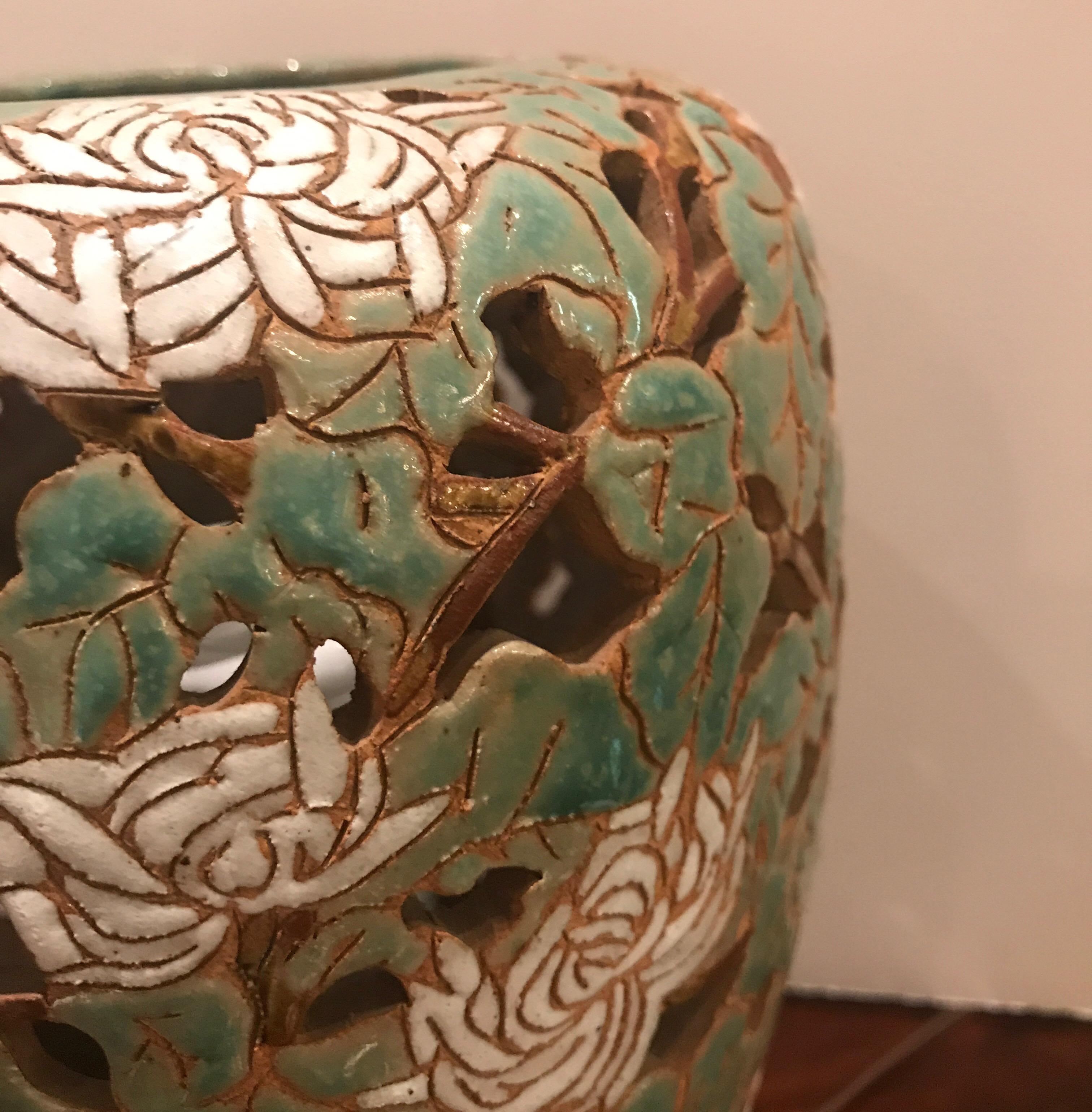 Asian Style Art Pottery and Enamel Ginger Jar Lamp In Excellent Condition For Sale In Lambertville, NJ