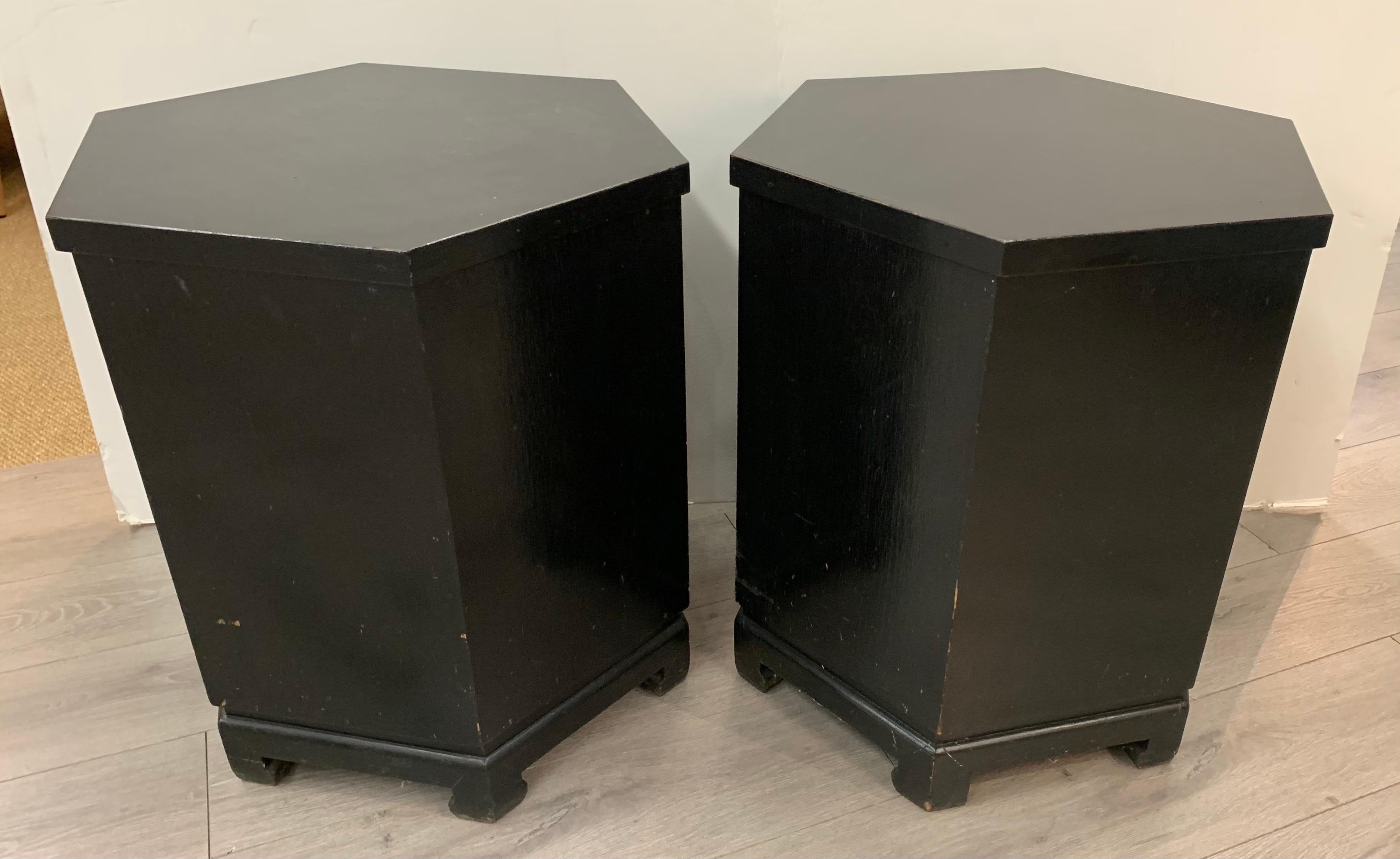 Asian Style Black Ebonized and Brass Hexagonal End Tables Nightstands 3