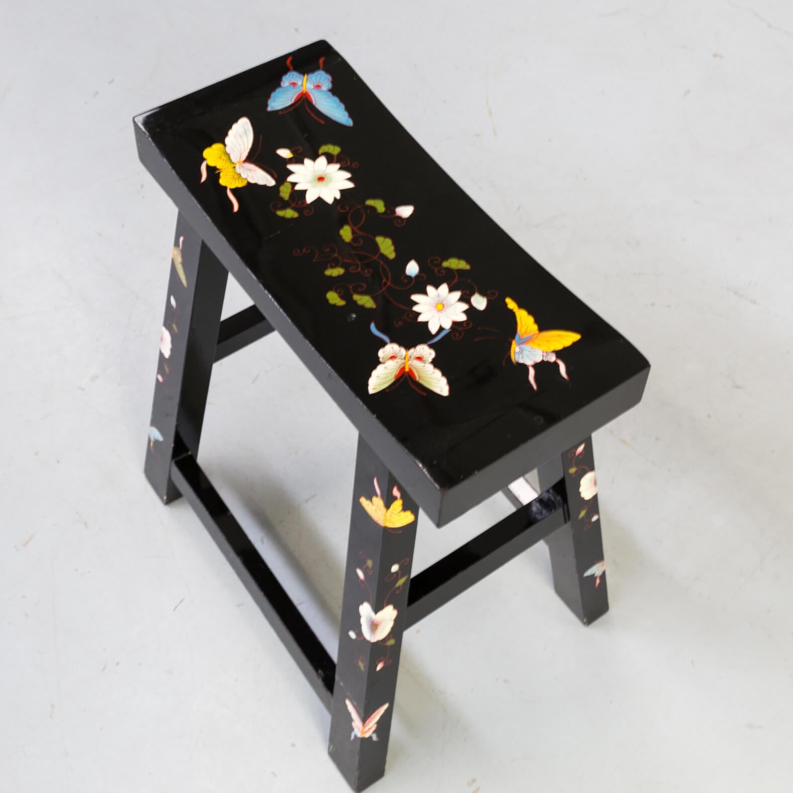 Mid-Century Modern Asian Style Black Lacquered Hand Painted Stool with Butterfly For Sale