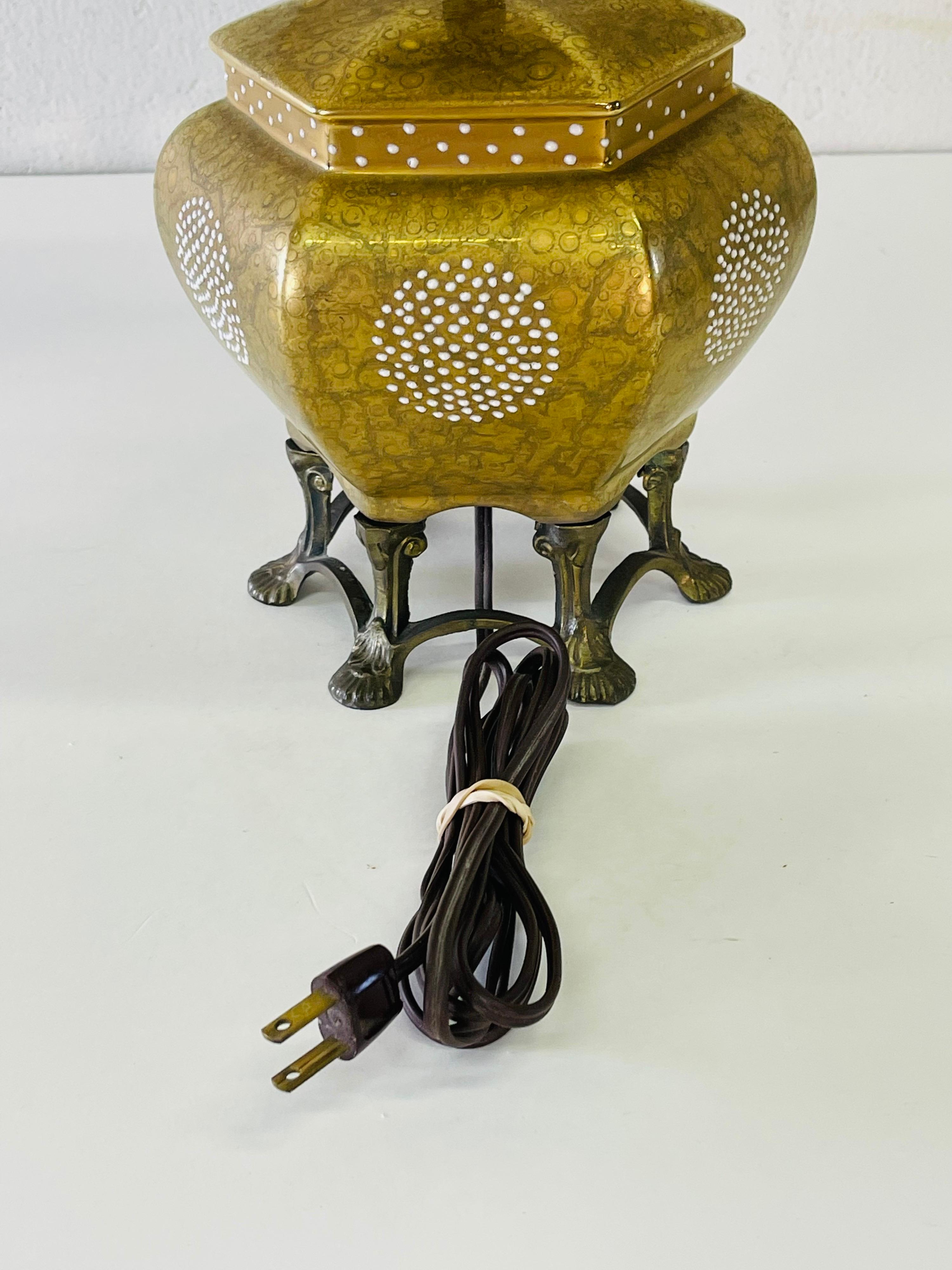 Asian Style Brass Claw Foot Table Lamp & Shade For Sale 2