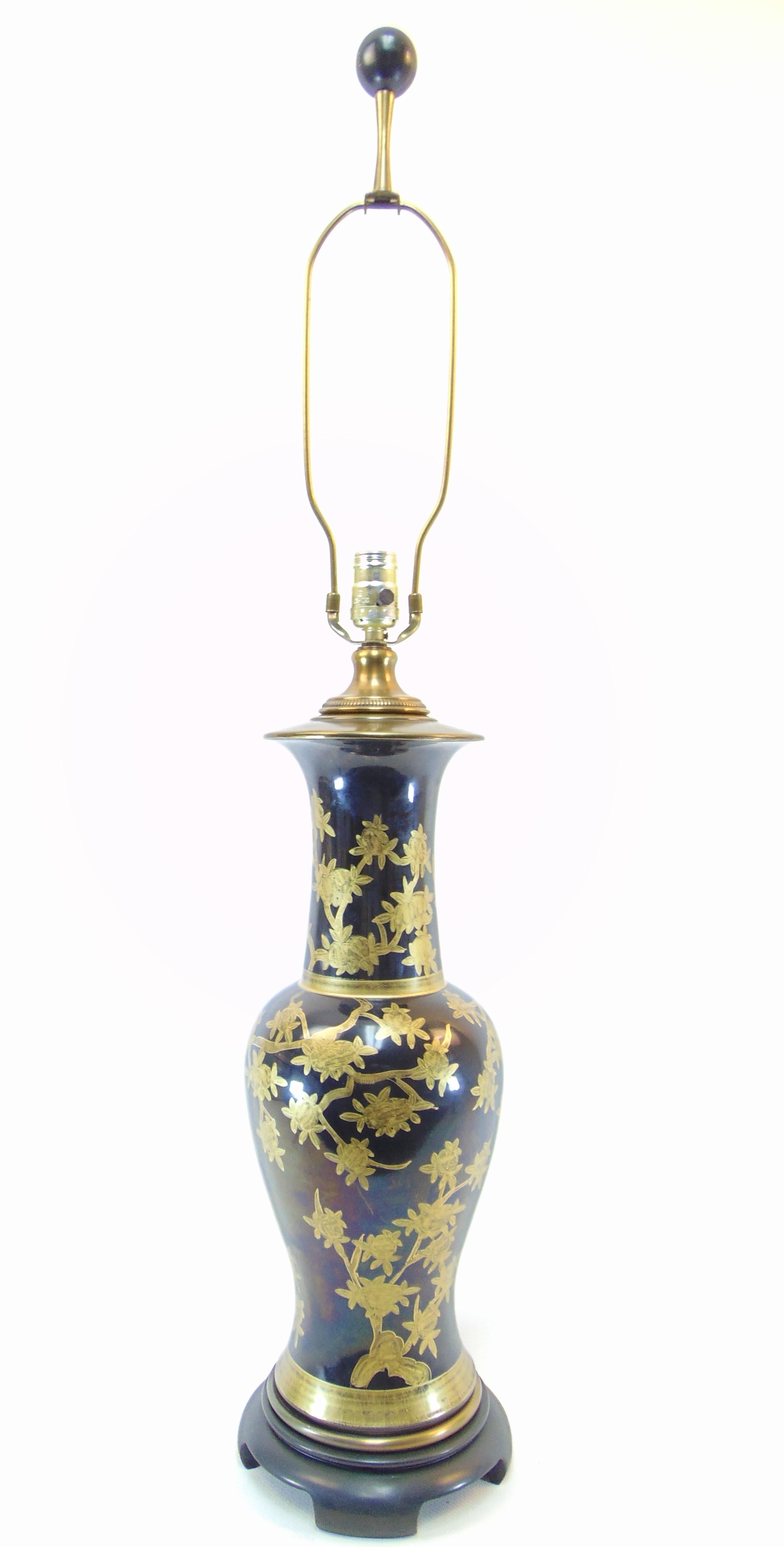Asian Style Ceramic and Gold Painted Vintage Lamp by Paul Hanson For Sale 5