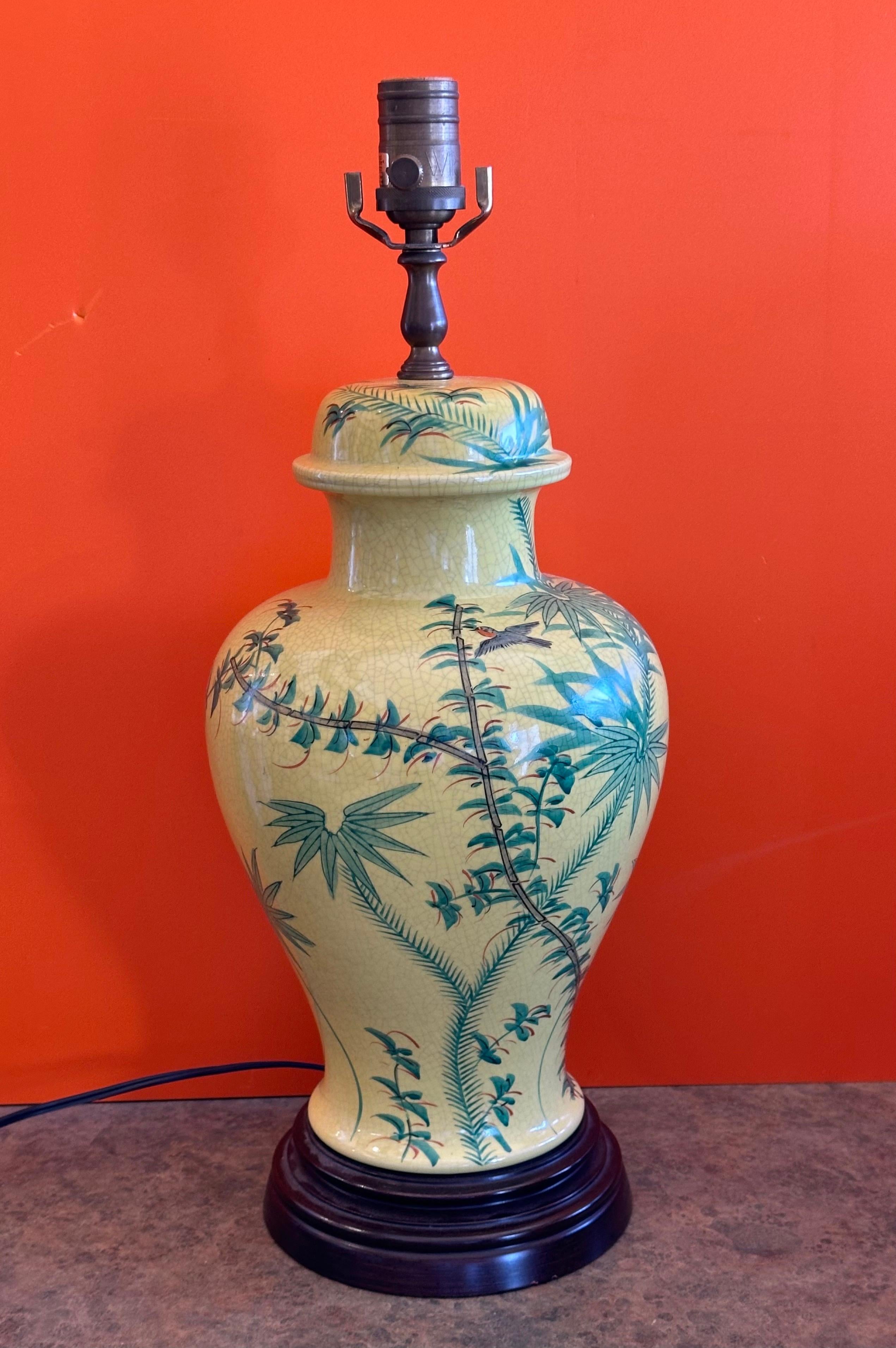 Lampe de table en céramique de style Asian Style par Wildwood Lamp Company en vente 3