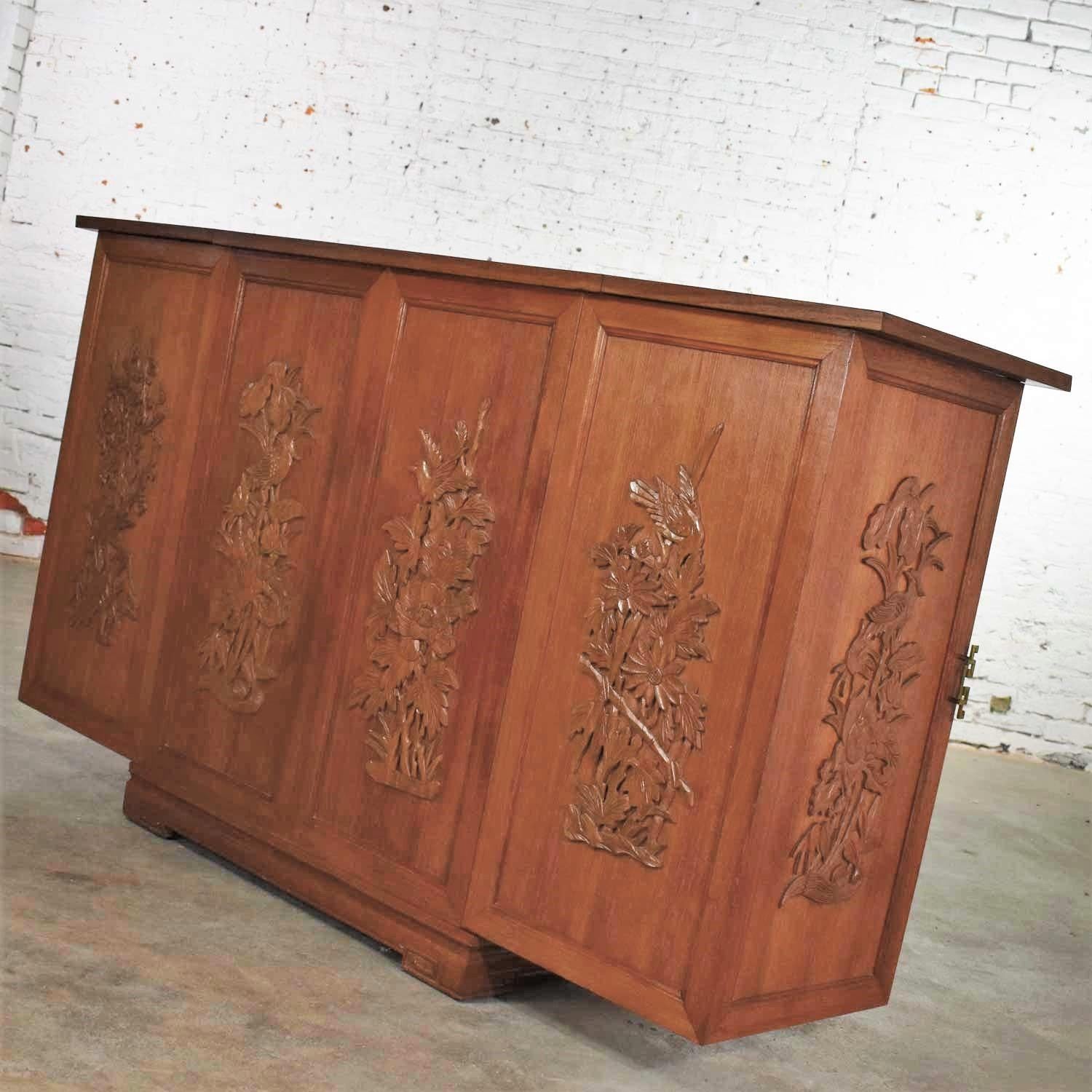 20th Century Asian Style Fold Out Chinoiserie Dry Bar in a Box Applied Carved Birds & Flowers