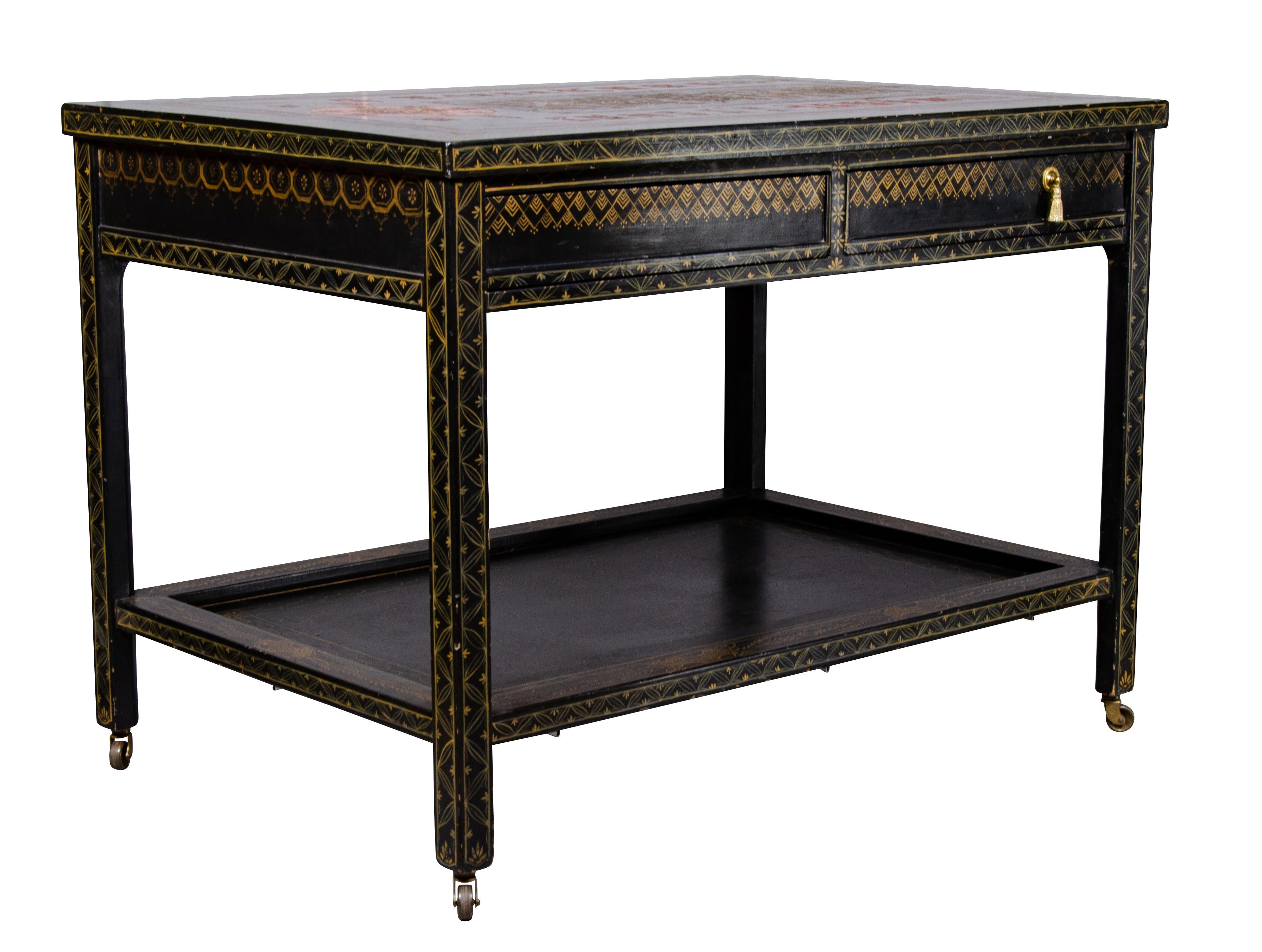 Asian Style Lacquered Table In Good Condition For Sale In Essex, MA