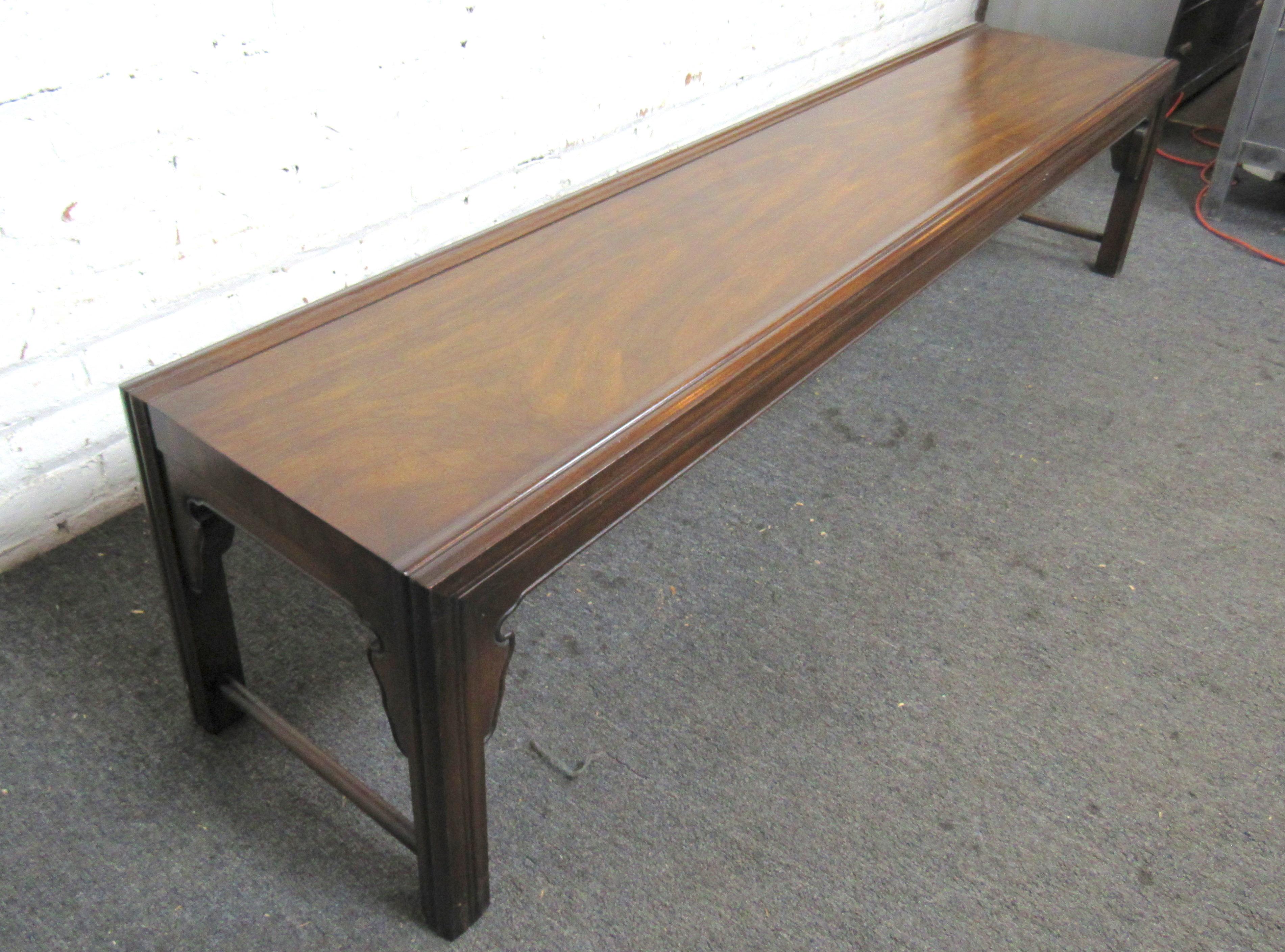 Asian Style Mid-Century Coffee Table In Good Condition For Sale In Brooklyn, NY