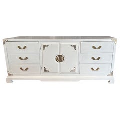 Comò o credenza Asian Style di metà secolo moderno
