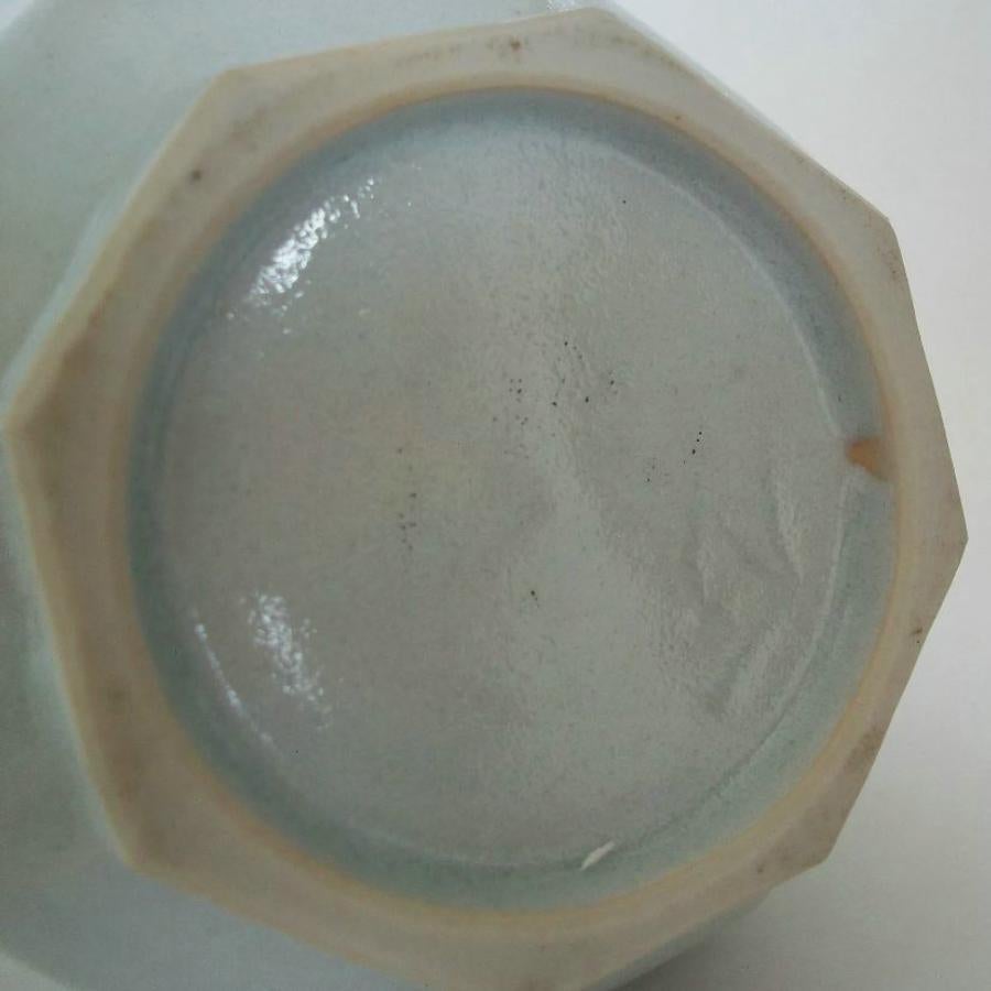 Vaso in gres Studio Pottery Asian Style - Dipinto a mano e firmato - 20th Century in vendita 6