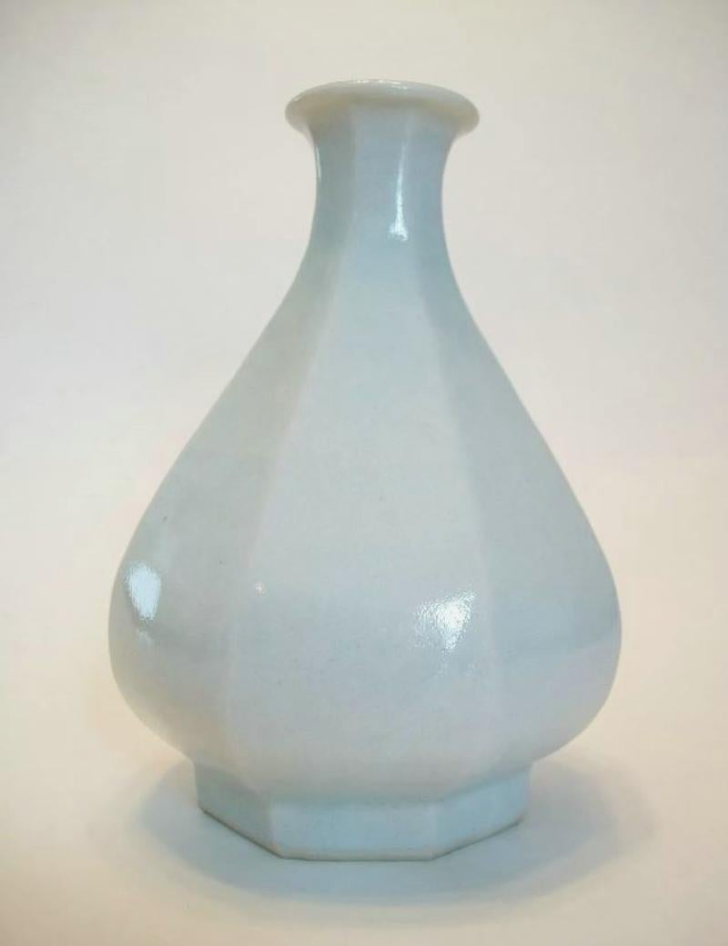 Vaso in gres Studio Pottery Asian Style - Dipinto a mano e firmato - 20th Century in vendita 1