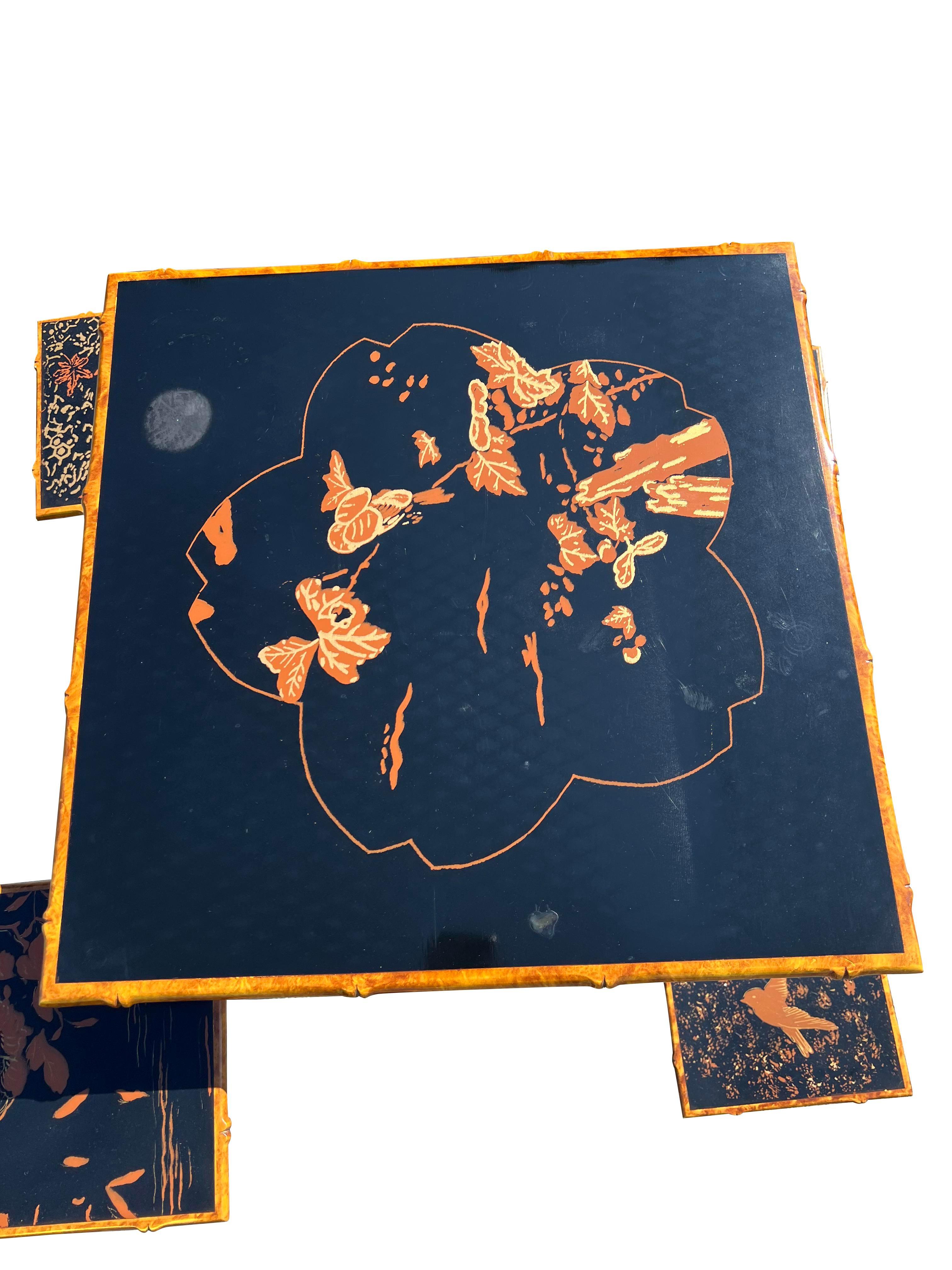 Mesa auxiliar o de centro ajustable de bambú sintético Asian Style Vintage en venta 2