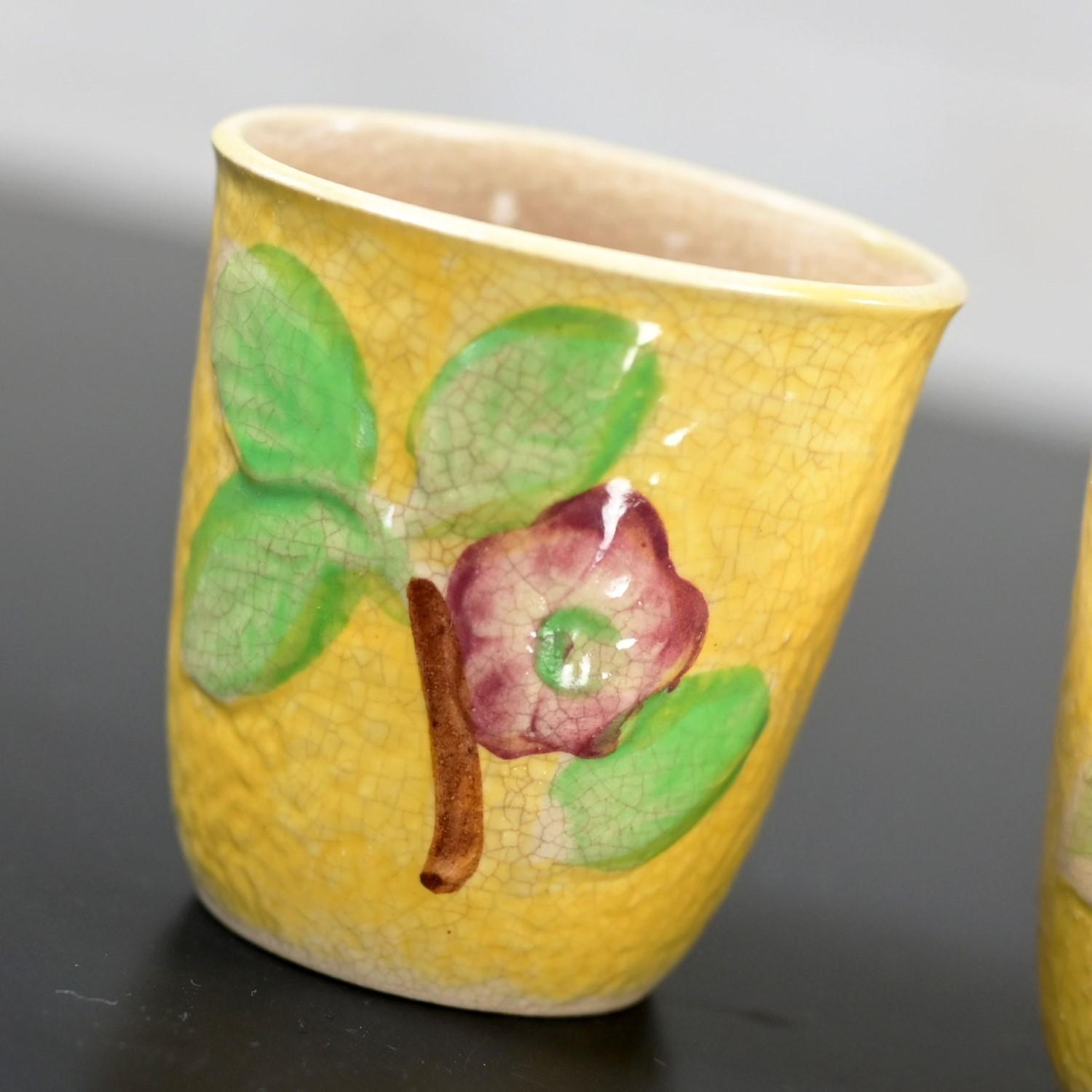 20ième siècle Ensemble de table asiatique 4 gobelets en bambou 4 tasses Saki 4 assiettes à dessert fabriquées au Japon en vente