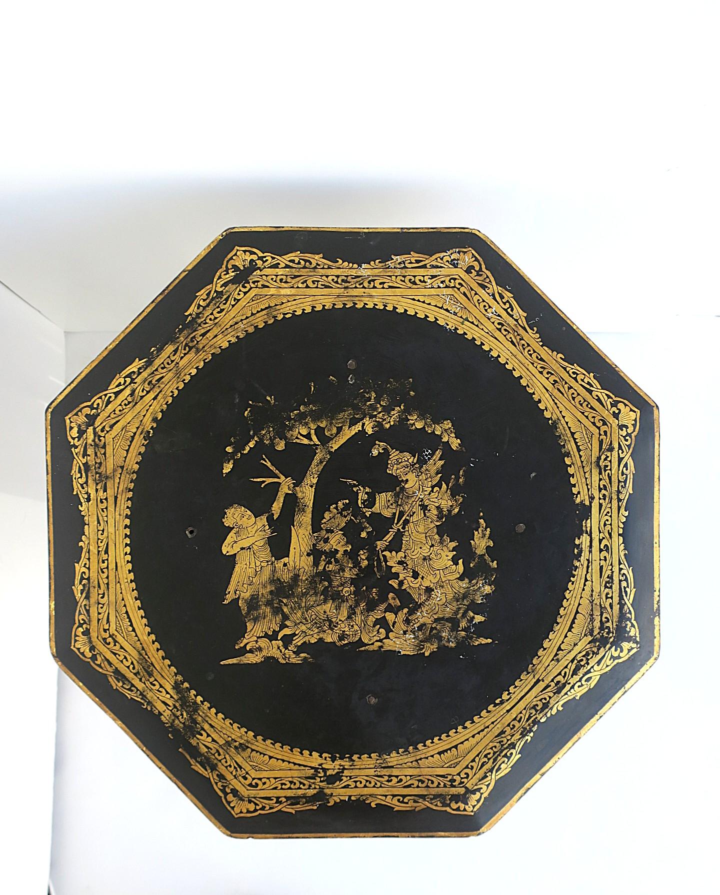 Gilt Asian Tabouret Side Table Black and Gold, Burma For Sale
