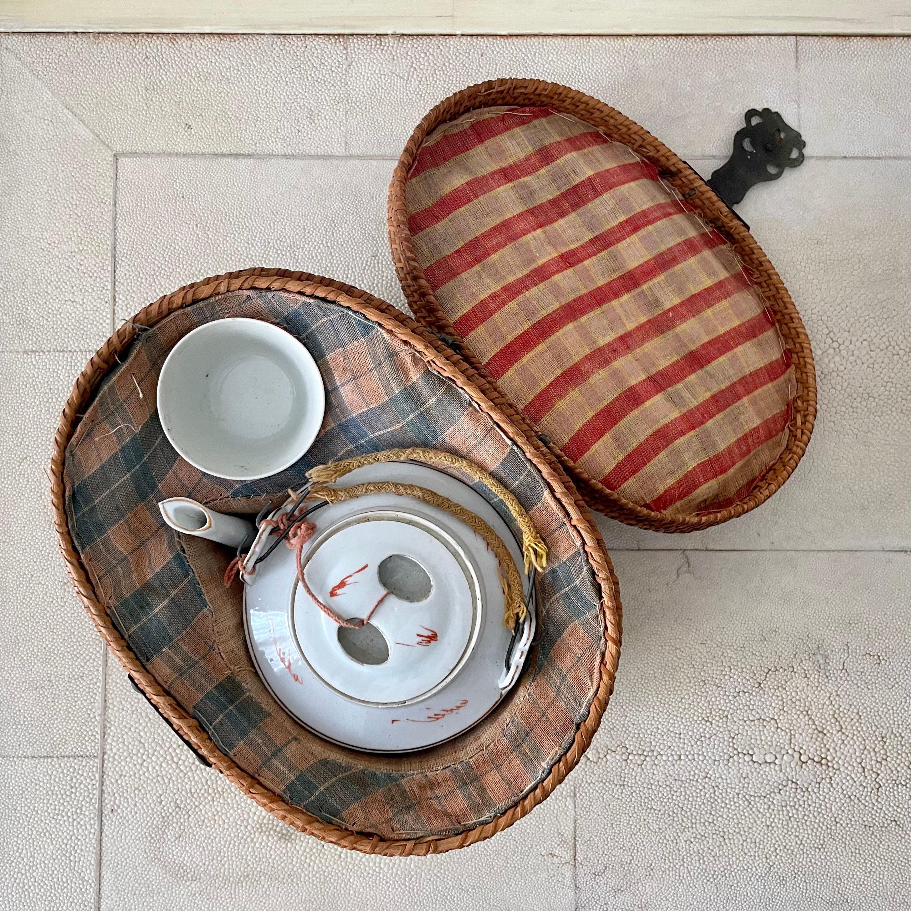 Chinese Export Asian Tea Set with Hand Woven Wicker Carrying Warmer Basket, Teapot and Mugs For Sale
