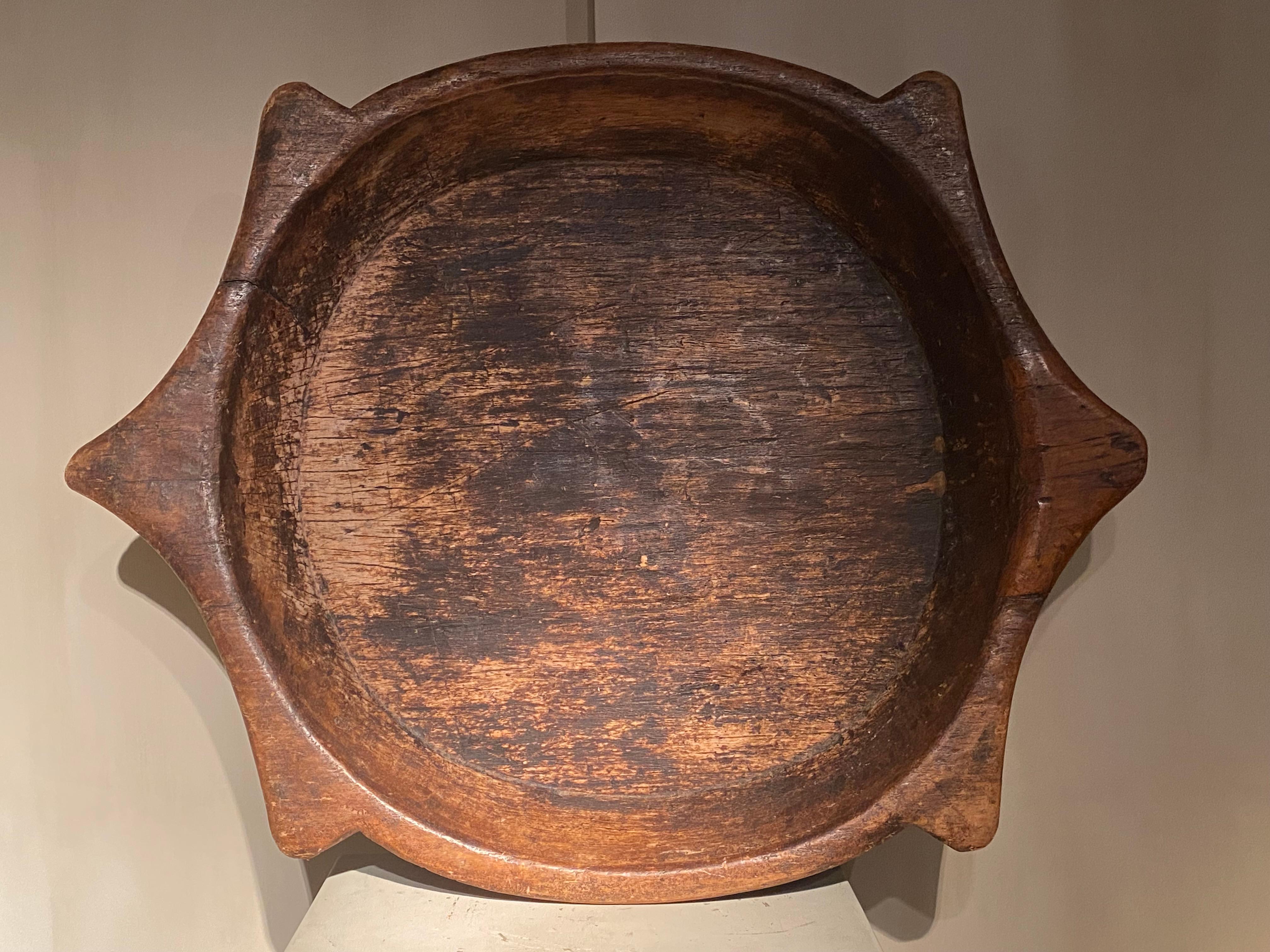 Assiette asiatique en bois en vente 4