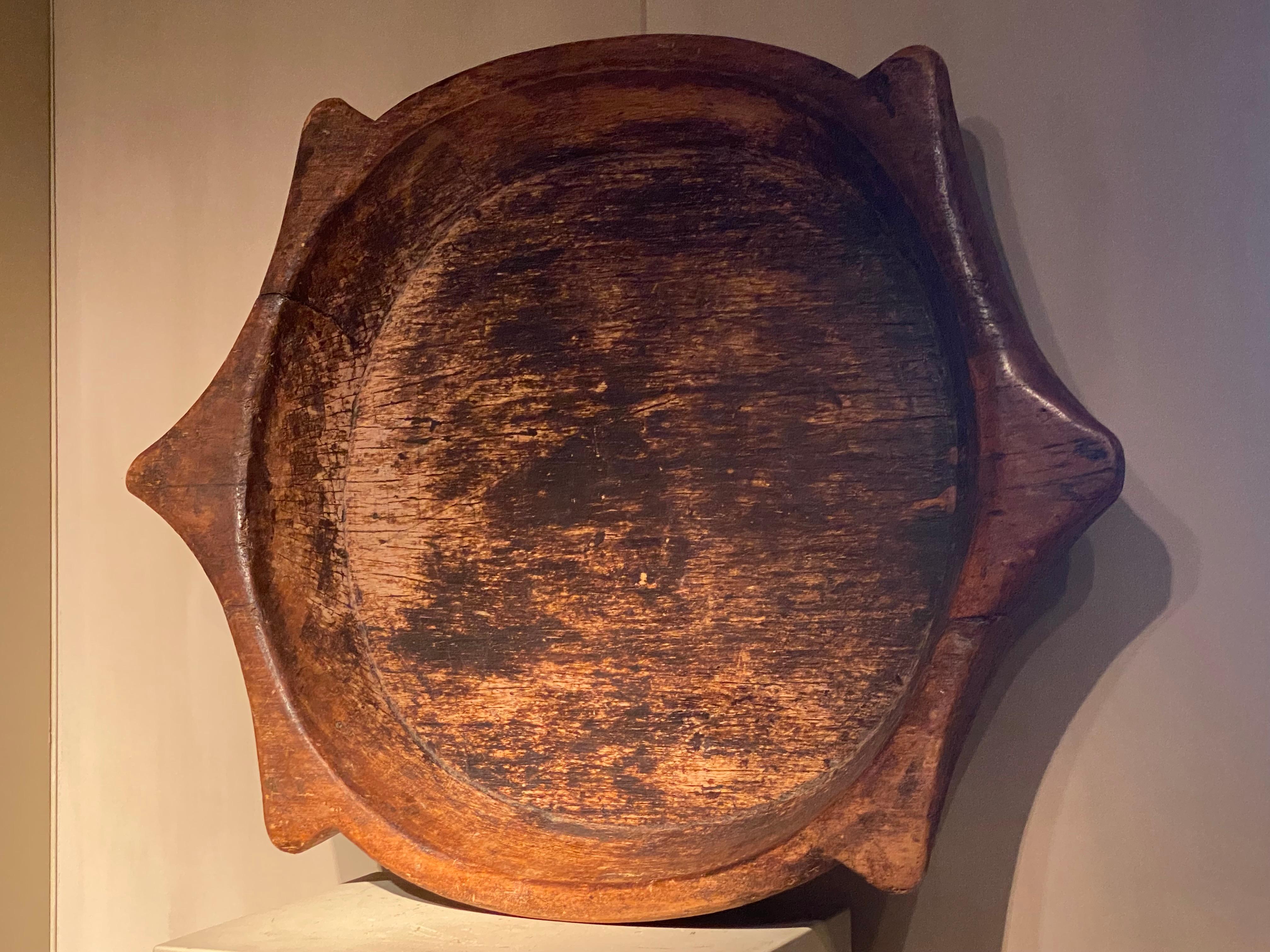 Assiette asiatique en bois en vente 5