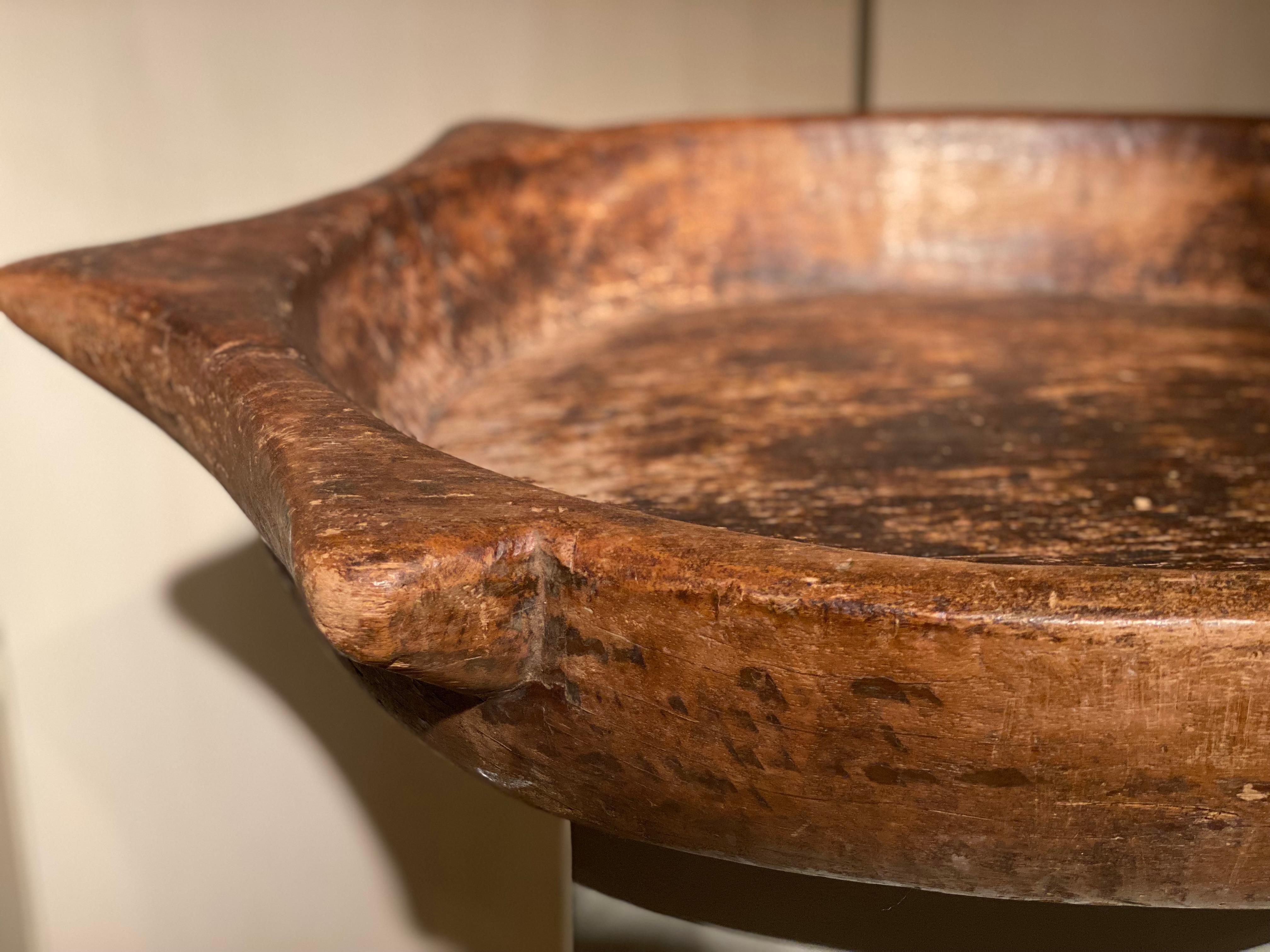 Assiette asiatique en bois Bon état - En vente à Schellebelle, BE
