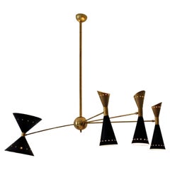 Asimmetrico 4-Arm Chandelier