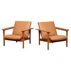 Askel Bender Madsen & Ejner Larsen Lounge Chairs for Willy Beck