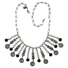 Antike Silberfarbene Tropfen-Halskette mit Markasit-Strasssteinen und Perlen von Askew London