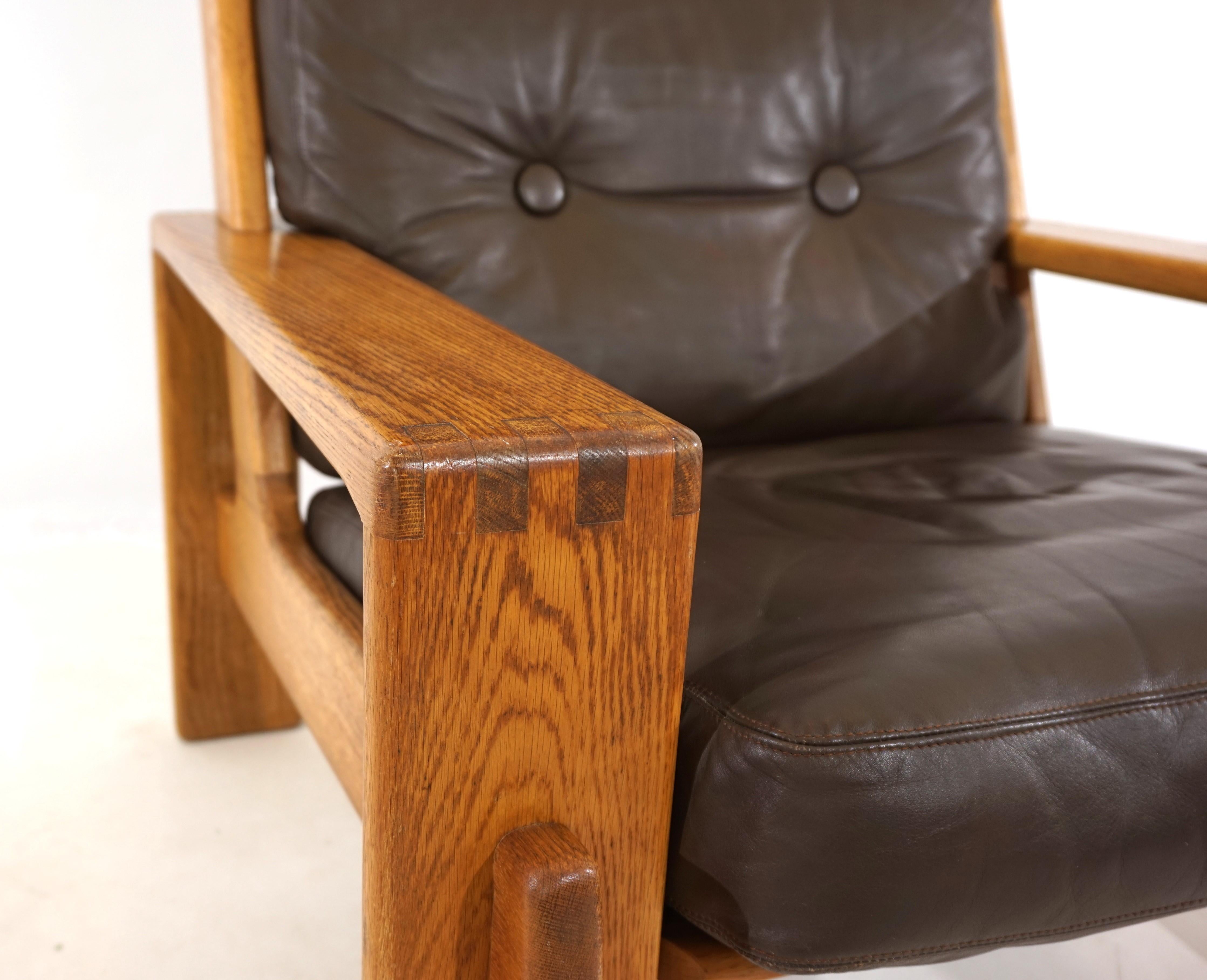 Asko Bonanza brown high-back leather armchair by Esko Pajamies For Sale 1