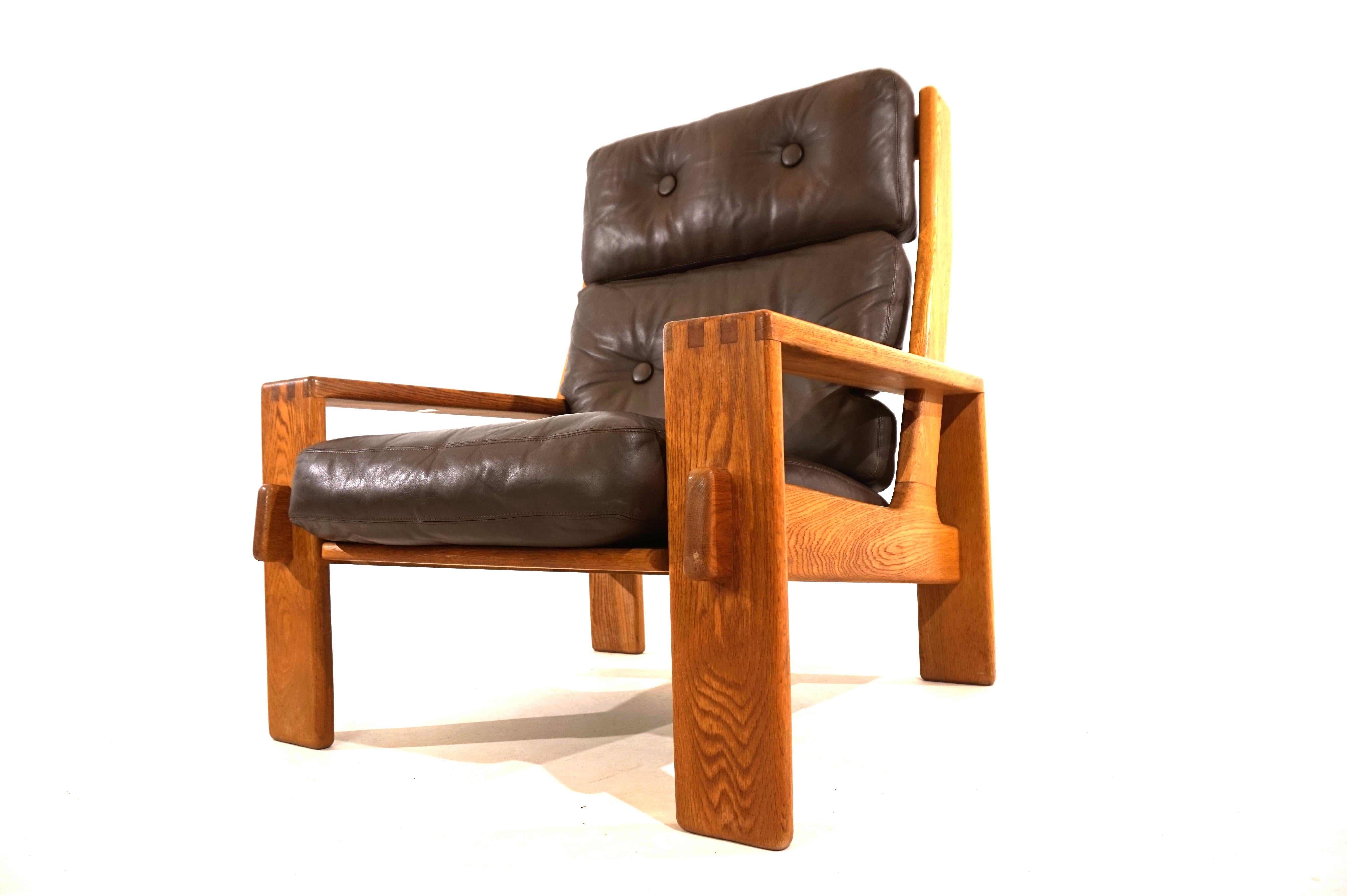Leather Asko Bonanza brown high-back leather armchair by Esko Pajamies For Sale