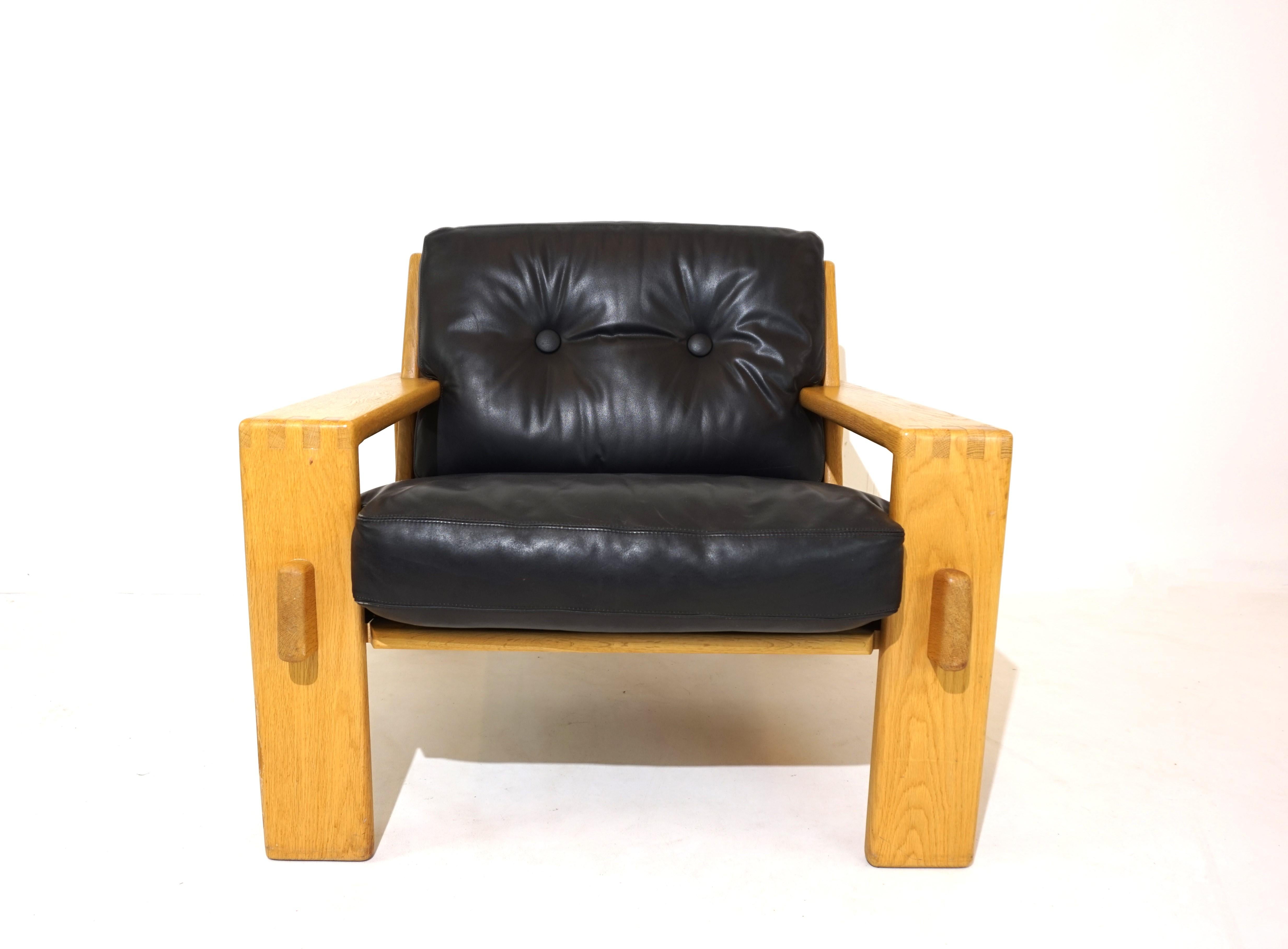 Asko Bonanza set of 2 black leather armchairs from Esko Pajamies 9