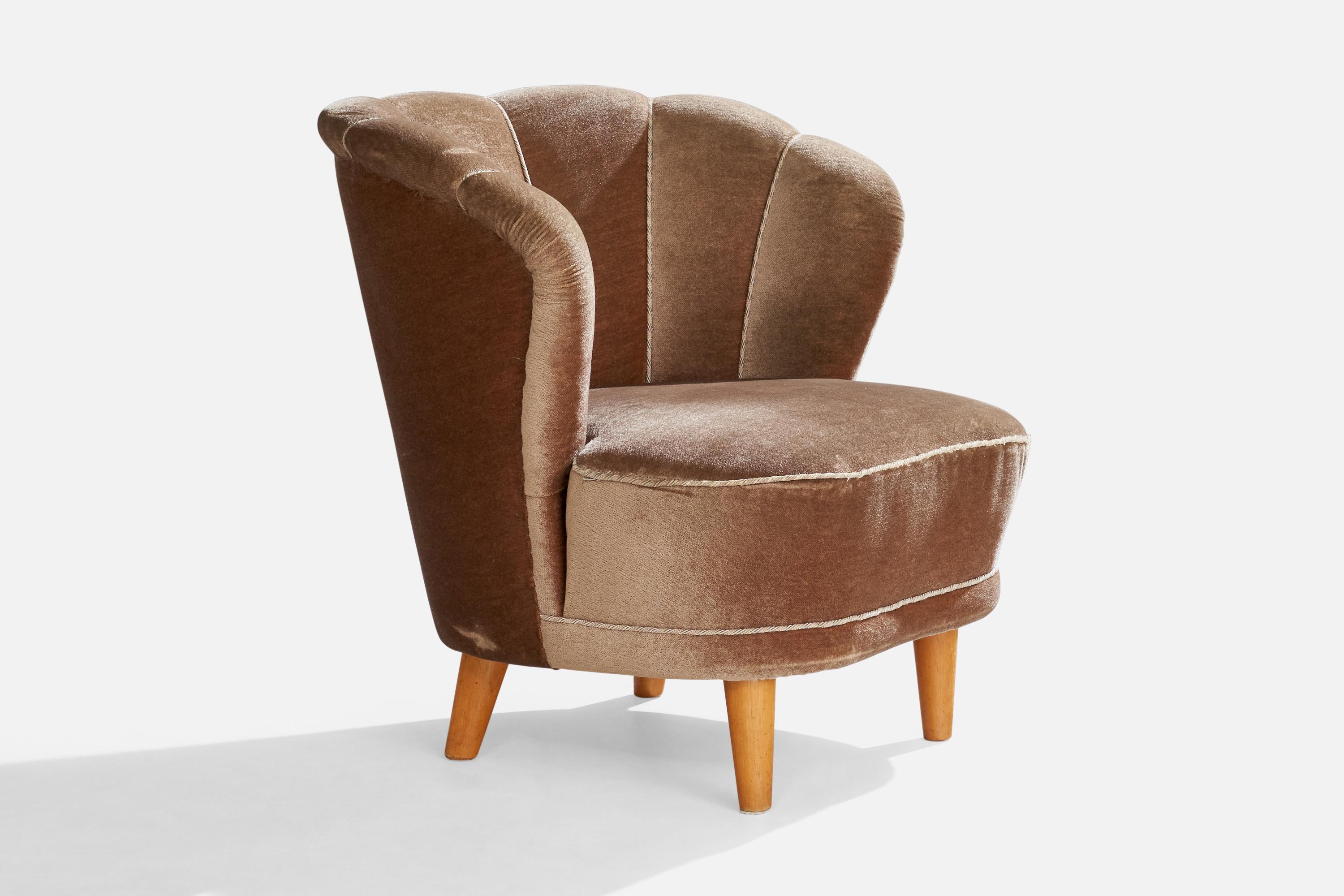 Metà XX secolo Asko, Sedie da salotto, Velluto, Wood, Finlandia, anni '40 in vendita