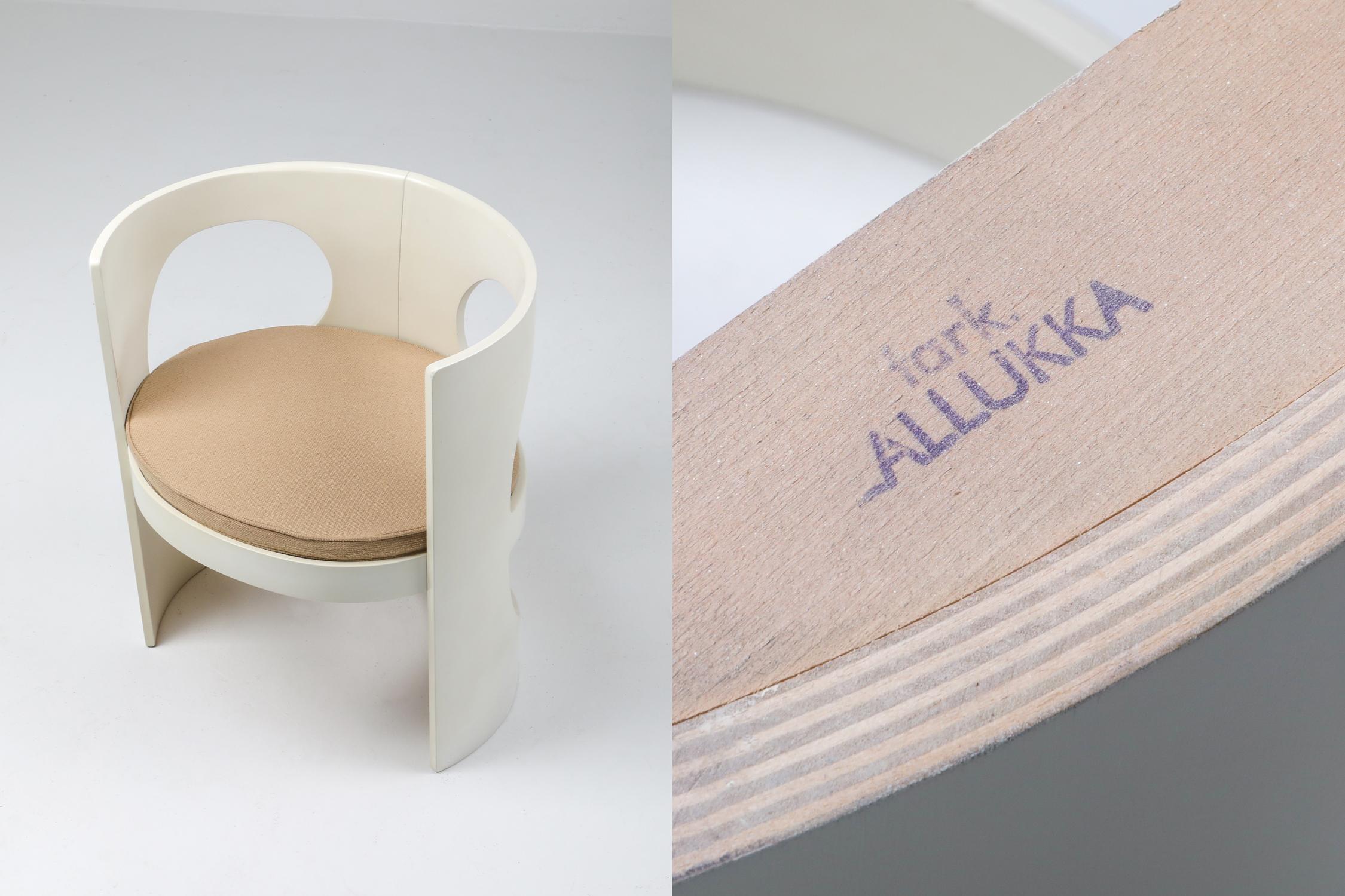 Asko 'Prepop' Dining Chairs by Arne Jacobsen 6