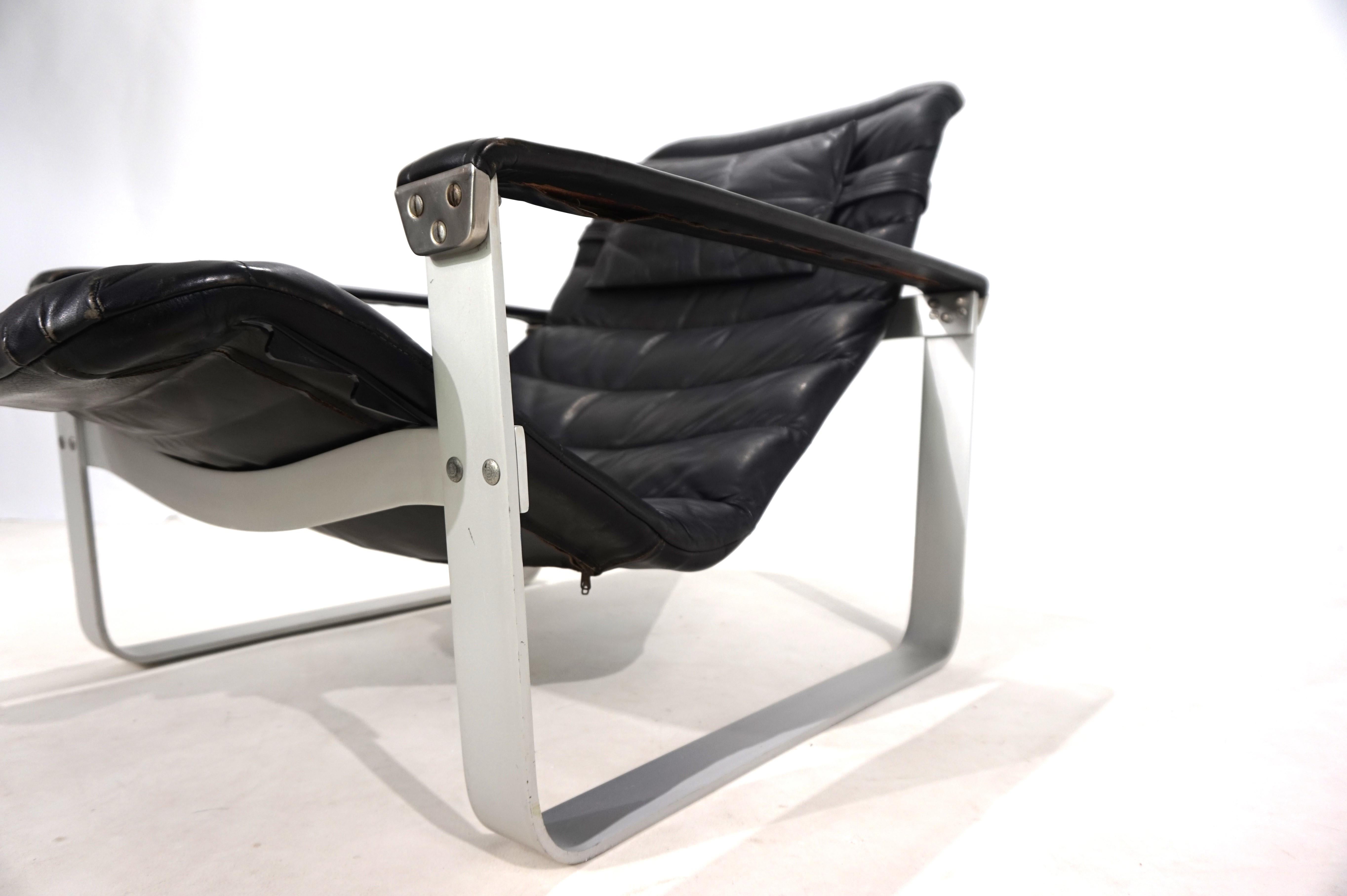 Sillón de cuero Asko Pulkka de Ilmari Lappalainen, 1960 mediados del siglo XX en venta
