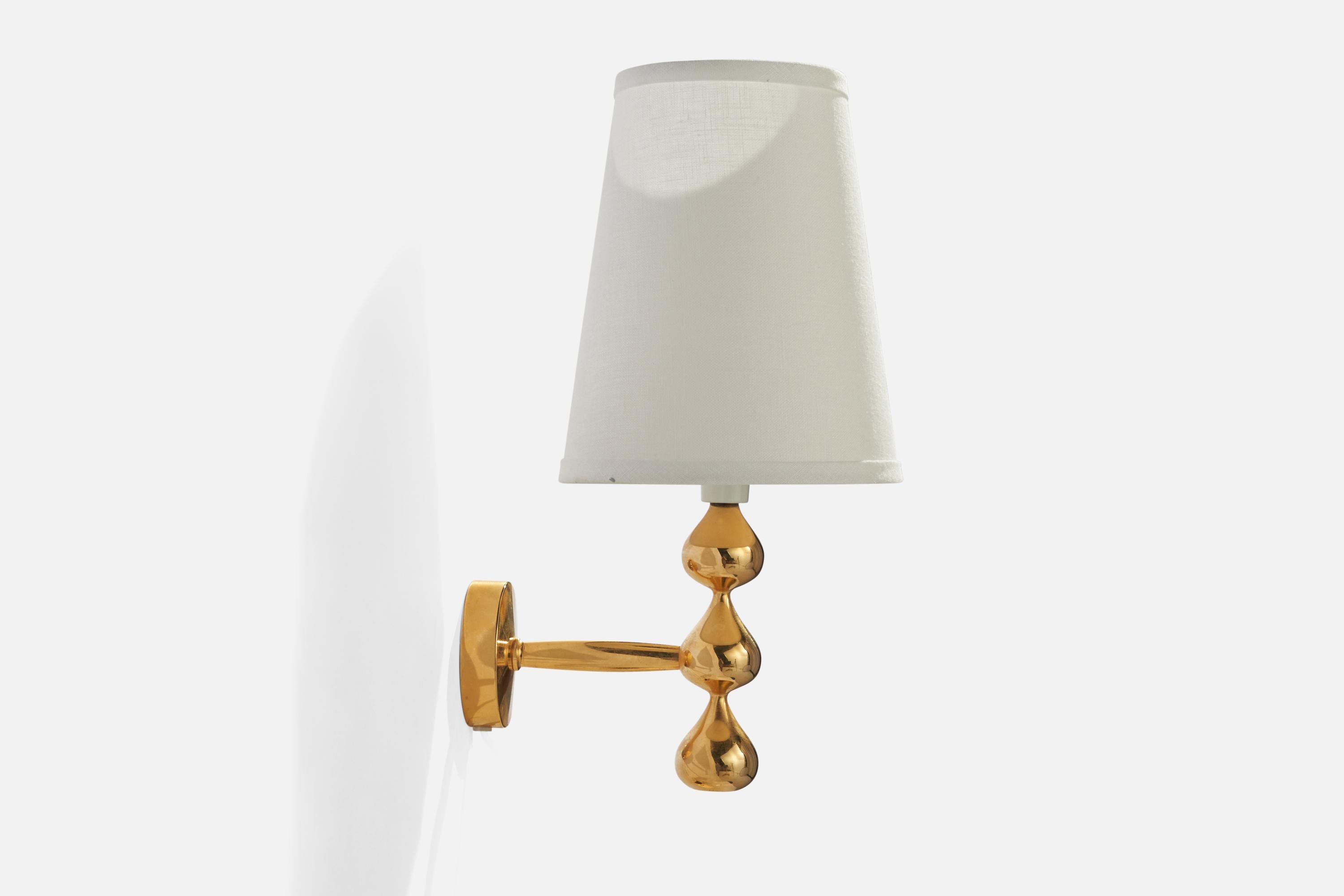 Asmussen Design, Wall Light, Gold-Plated Metal, Fabric, Denmark, 1980s In Good Condition For Sale In High Point, NC