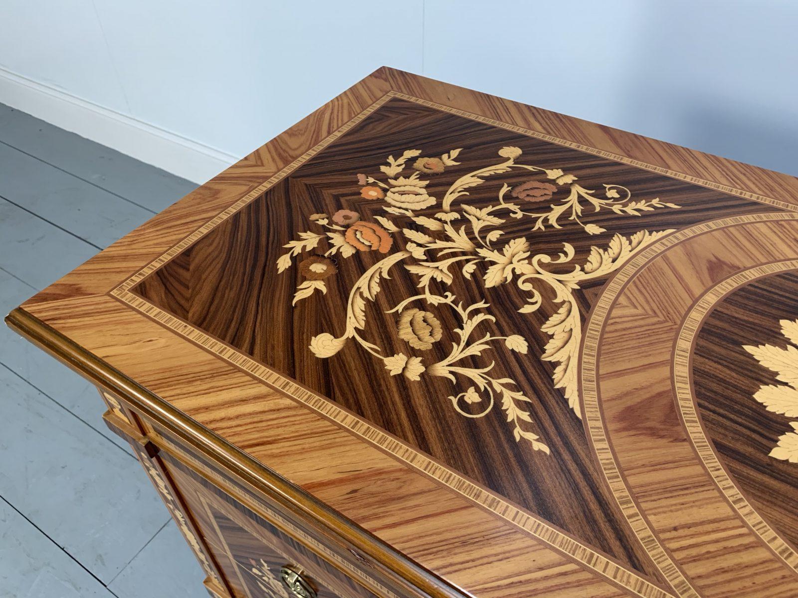 Italian Asnaghi Inlaid Marquetry Cabinet Commode Chest of Drawers For Sale