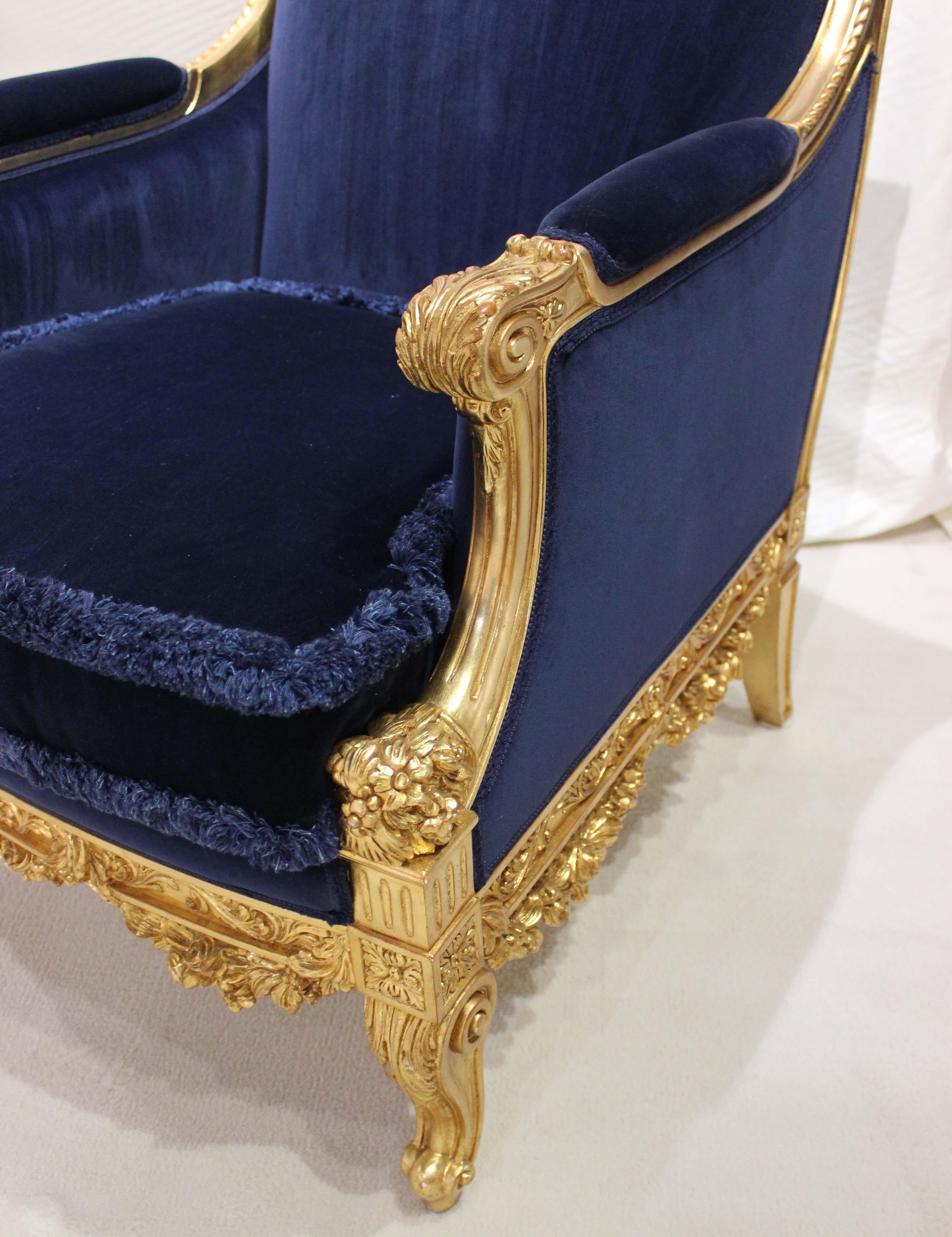 Asnaghi Suite of 2 Settee and 2 Chairs, Upholstered Royal Blue Velvet For Sale 1