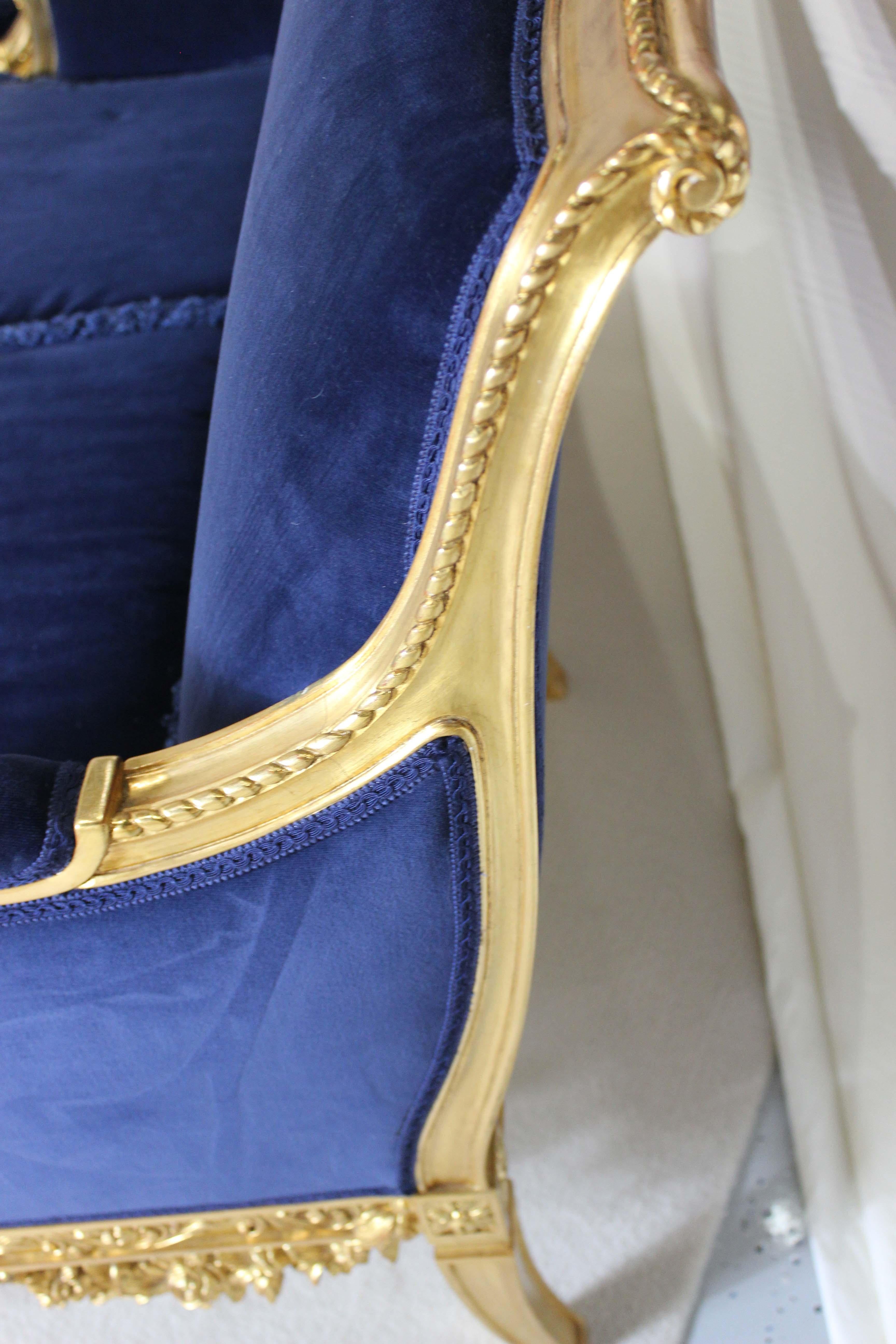 Asnaghi Suite of 2 Settee and 2 Chairs, Upholstered Royal Blue Velvet For Sale 4