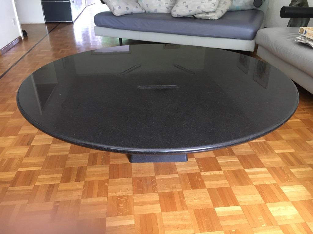 table basse circulaire tripode 