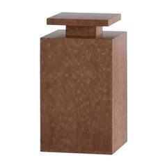 Soporte grande «Asos» con pedestal en chapa de madera, de Hermhaus
