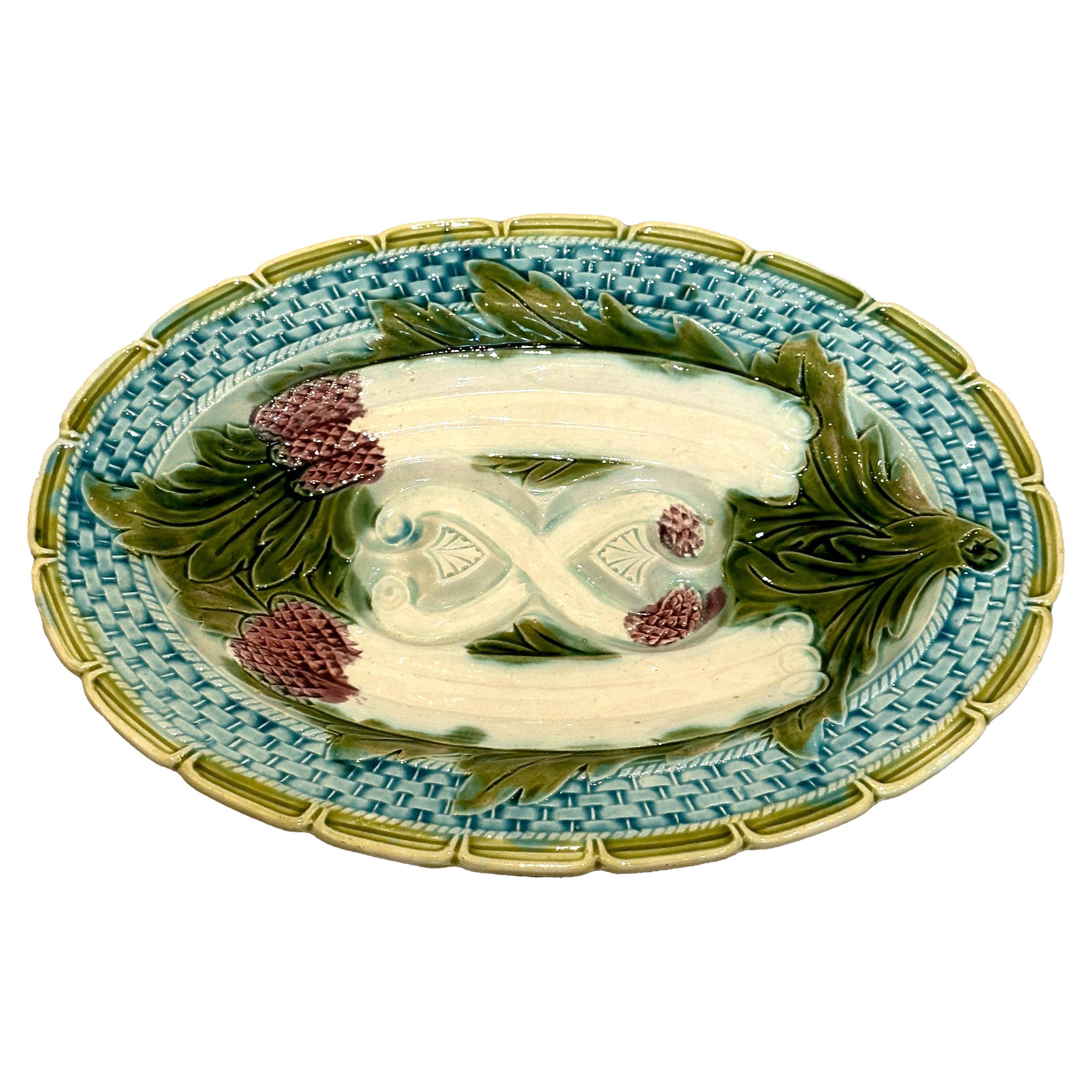 Plato de espárragos de la manufactura de loza Orchies, siglo XIX