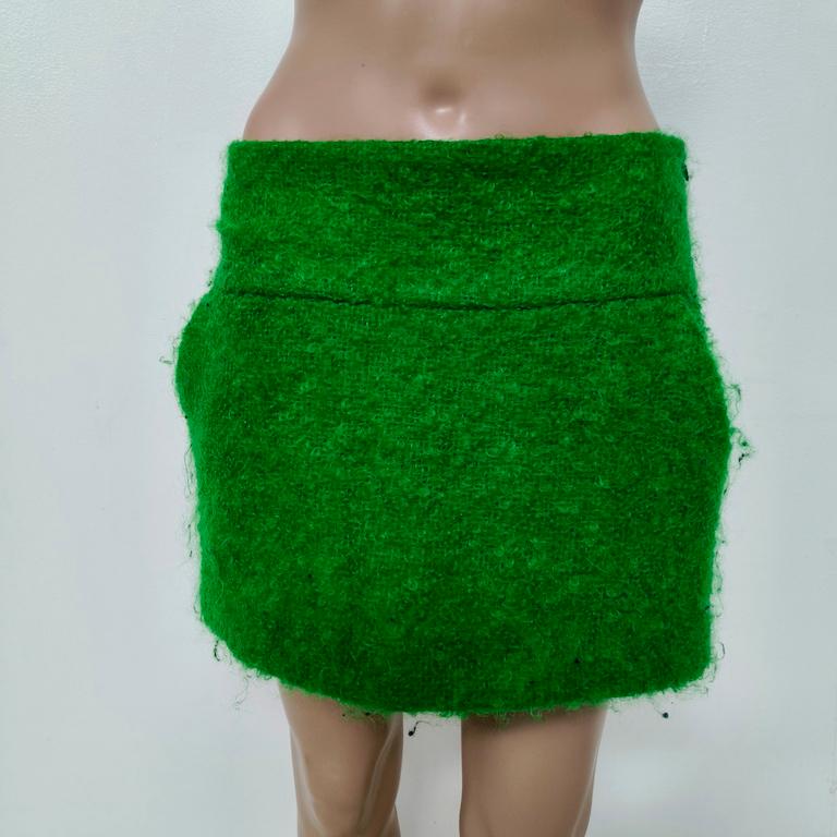 De las mujeres Aspesi Emerald-Green Bouclé Wool Mini Skirt, IT 38 en venta