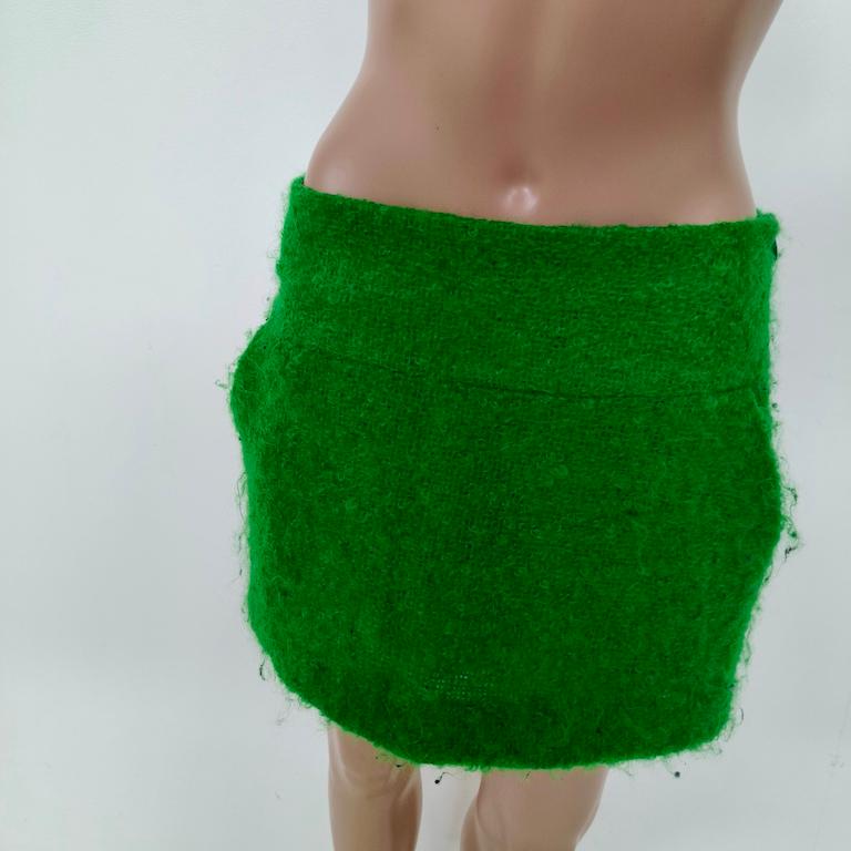 Aspesi Emerald-Green Bouclé Wool Mini Skirt, IT 38 en venta 3