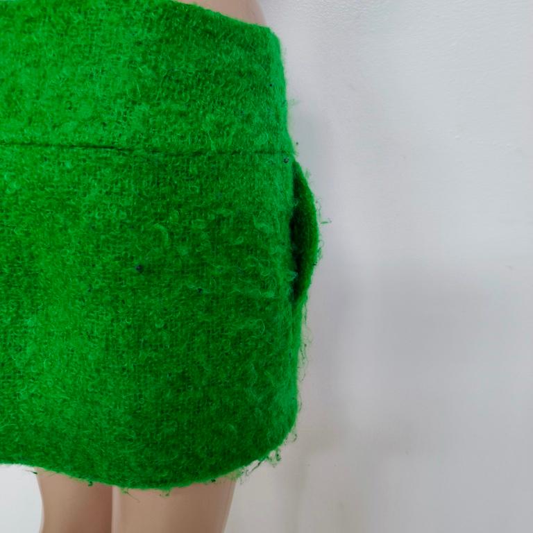 Aspesi Emerald-Green Bouclé Wool Mini Skirt, IT 38 en venta 6