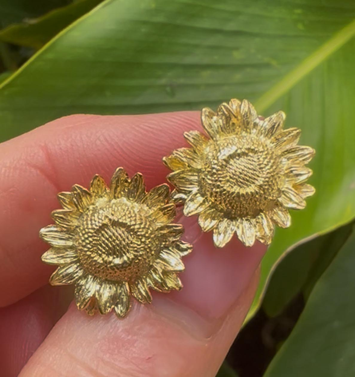 Boucles d'oreilles tournesol en or 18k d'Asprey en vente 3