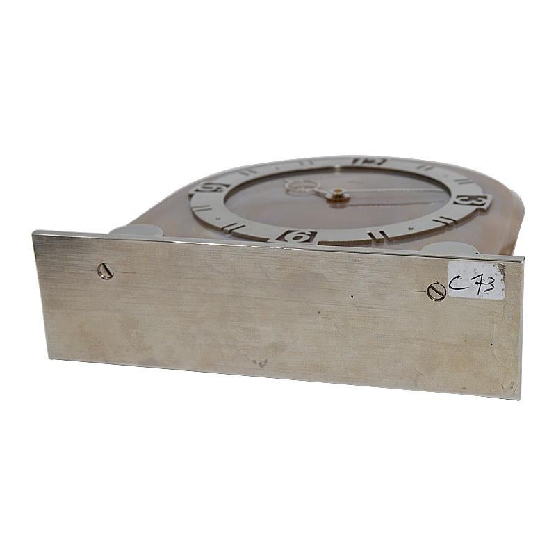 Women's or Men's Asprey Art Deco Agate 8 Day Manual Wind Desk Clock, 1930s