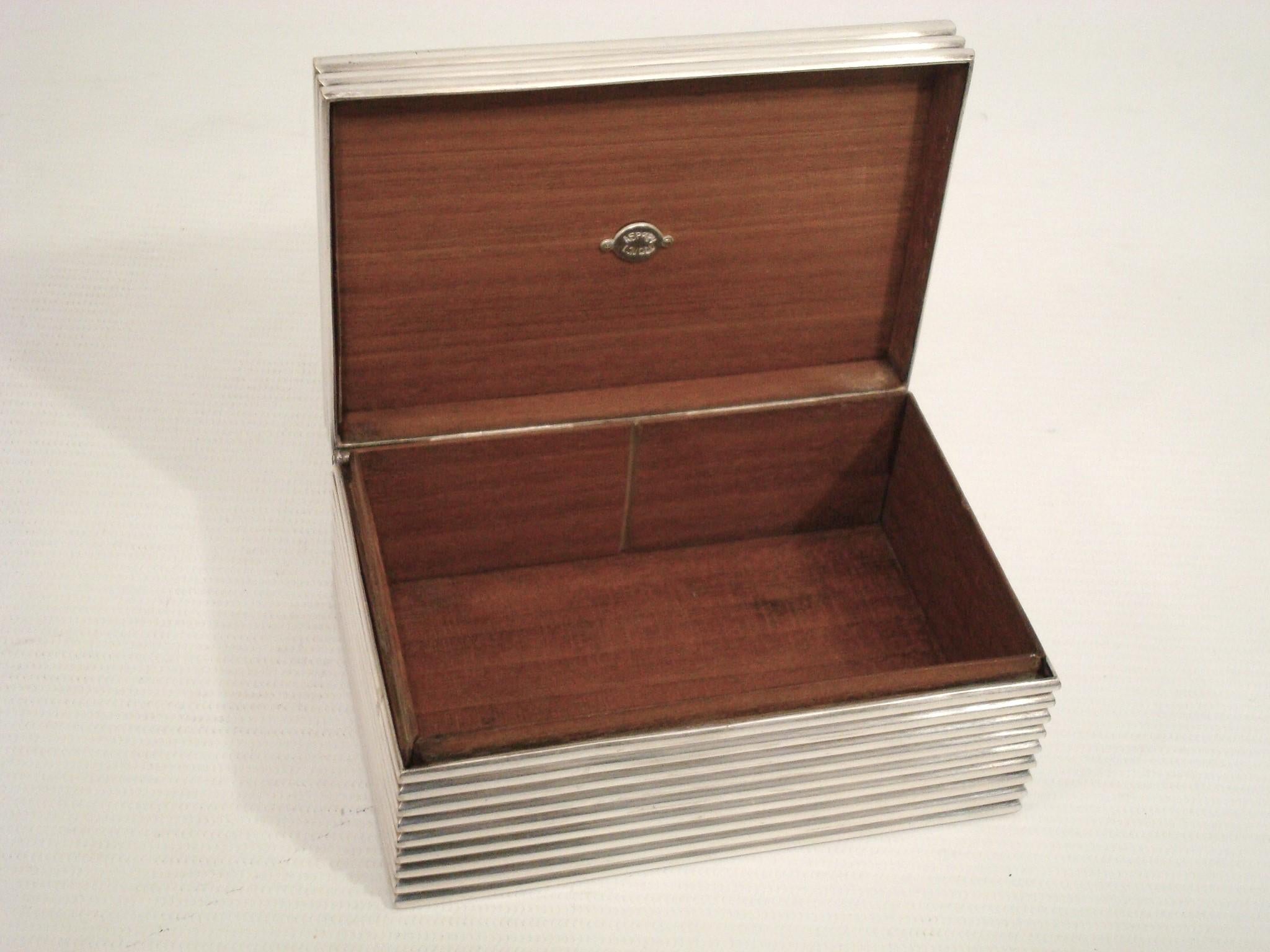 British Asprey Art Deco Cigarettes Box. 1930´s For Sale