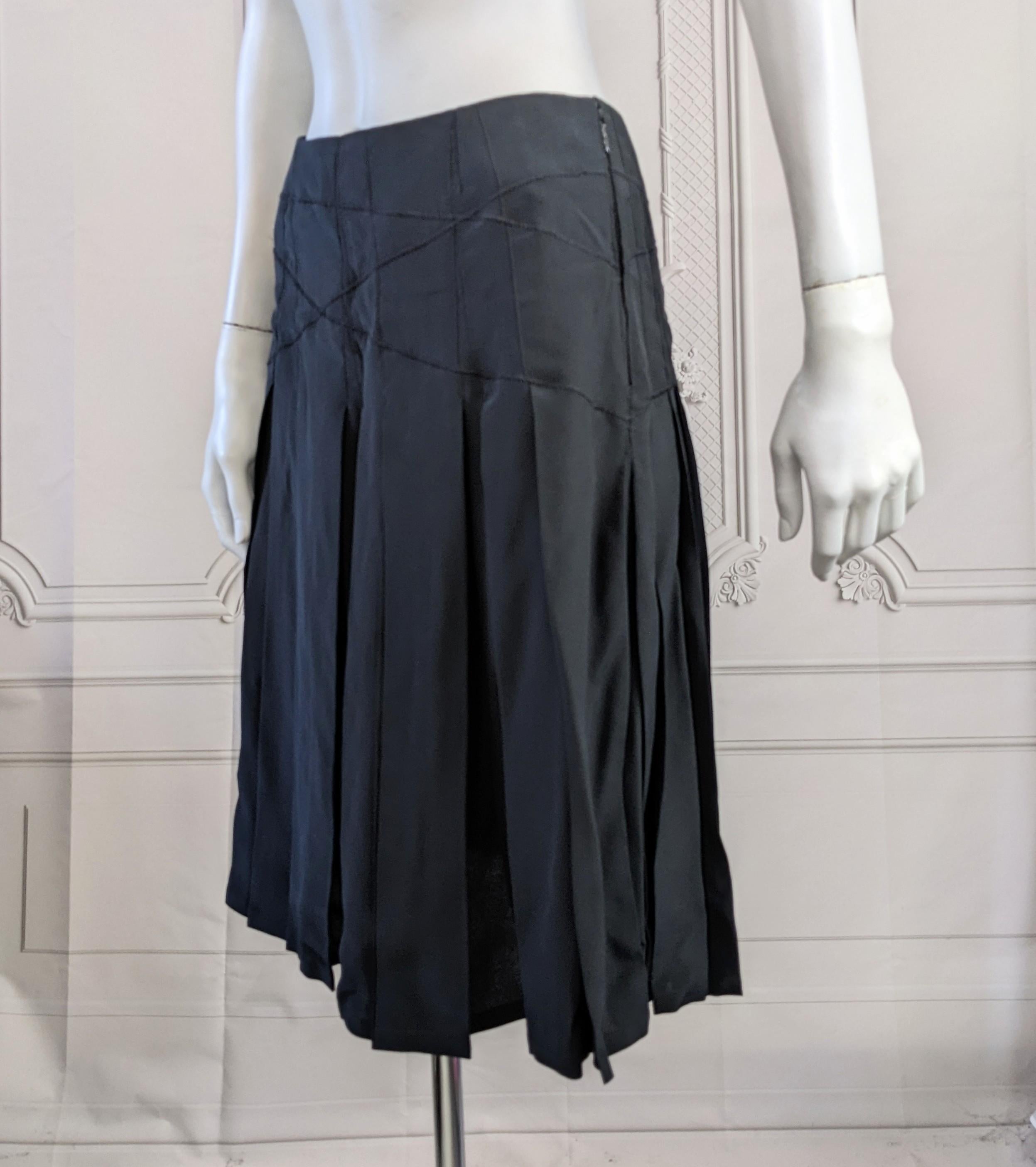 Asprey Black Silk Crepe Pleated Skirt In Good Condition For Sale In New York, NY