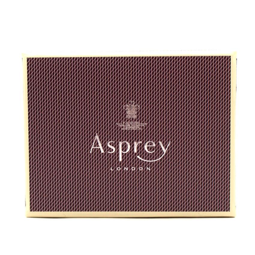 Asprey Blue 167 Button Cuff

-Palladium cuff with inset blue crocodile leather
-Semi precious stone in an embossed plate
-Push hinge clasp

Please note, these items are pre-owned and may show signs of being stored even when unworn and unused. This