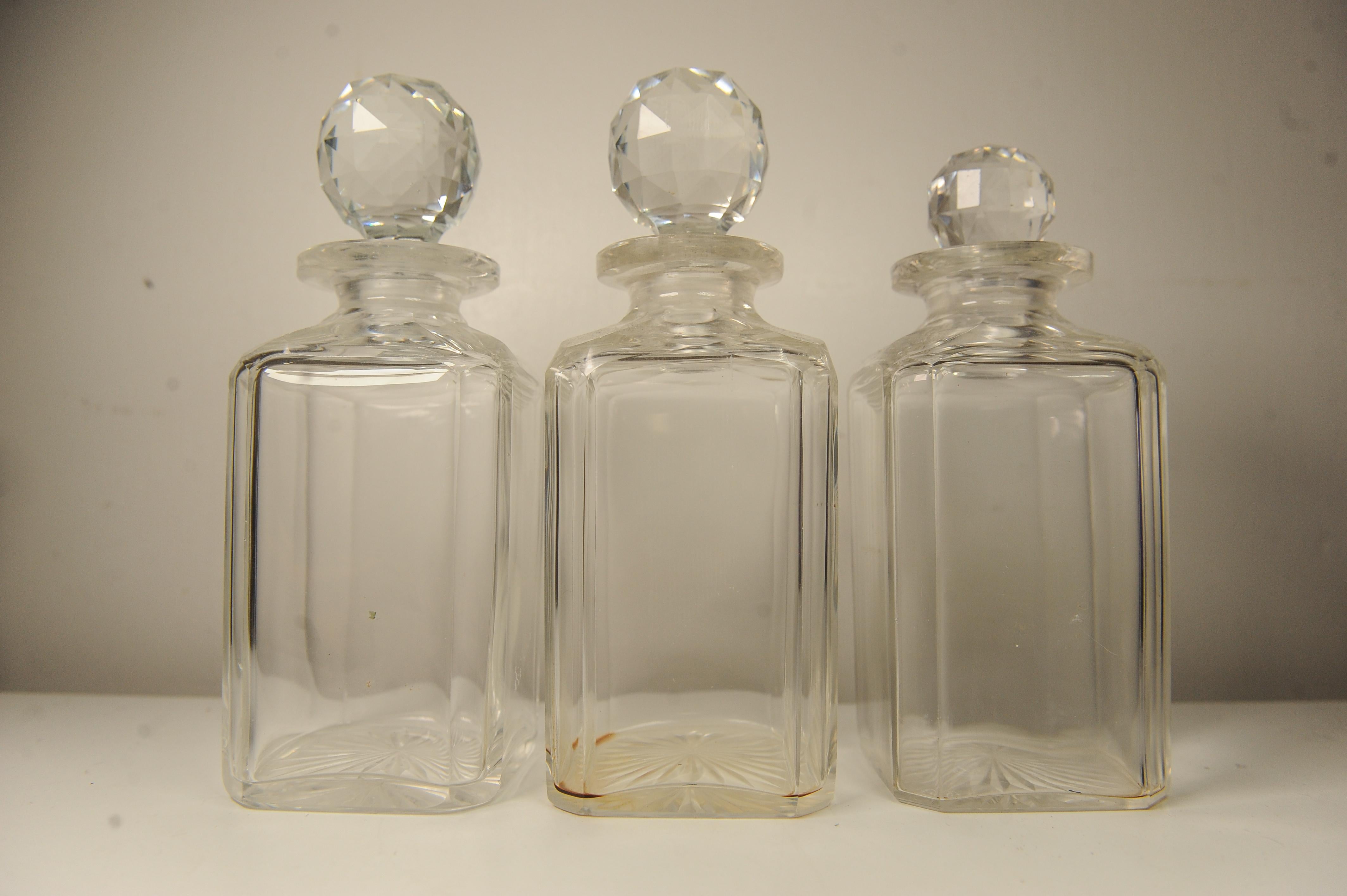 Asprey & Co. Armario para copas y decantadores de caoba de los años 20 en Londres en venta 5