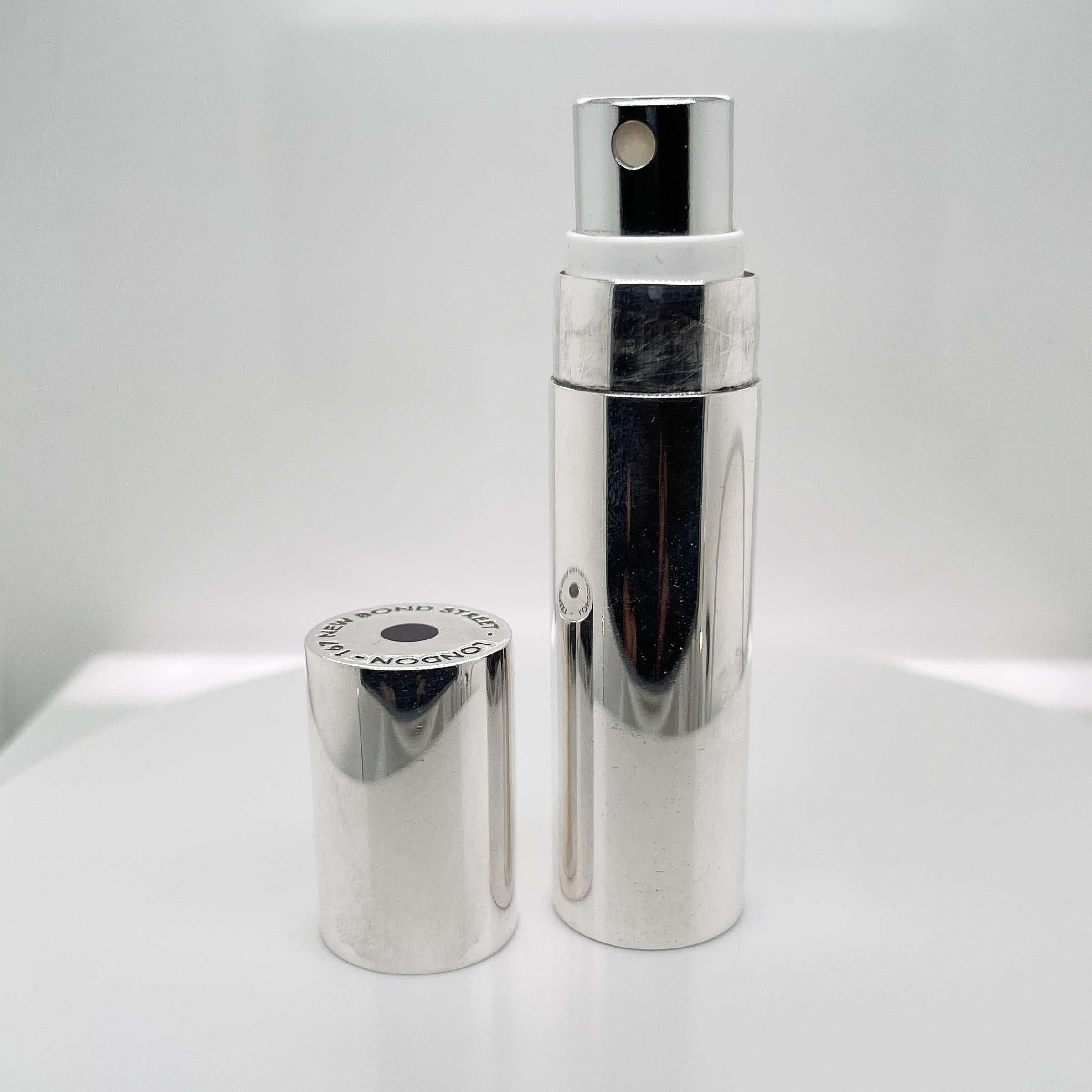 Asprey & Co. Londoner Parfüm- Atomizer & Sterlingsilber-Etui im Zustand „Gut“ im Angebot in Philadelphia, PA