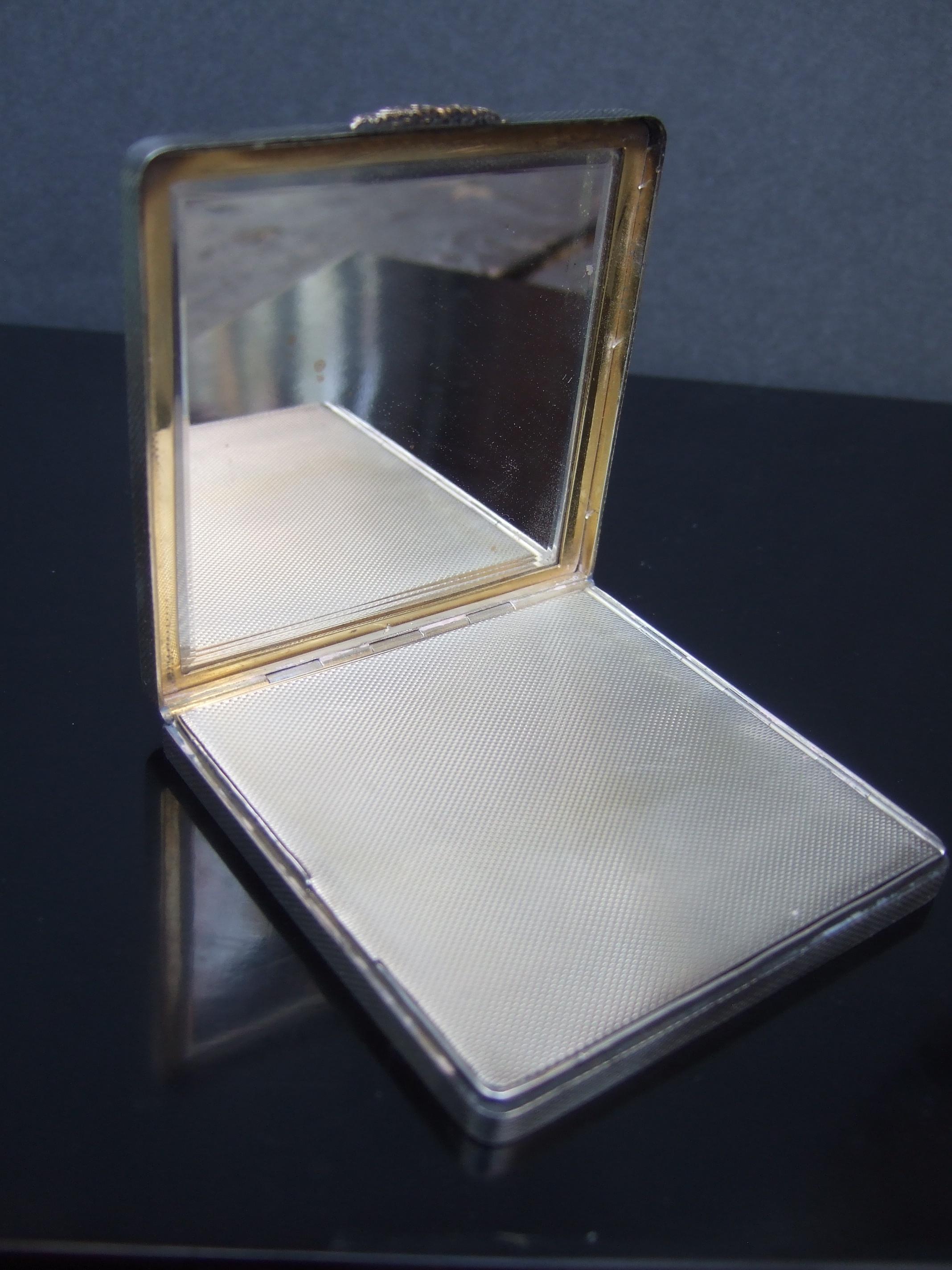 Asprey Co Ltd. Sterling Silver Opulent Art Deco Compact c 1920s In Good Condition For Sale In University City, MO