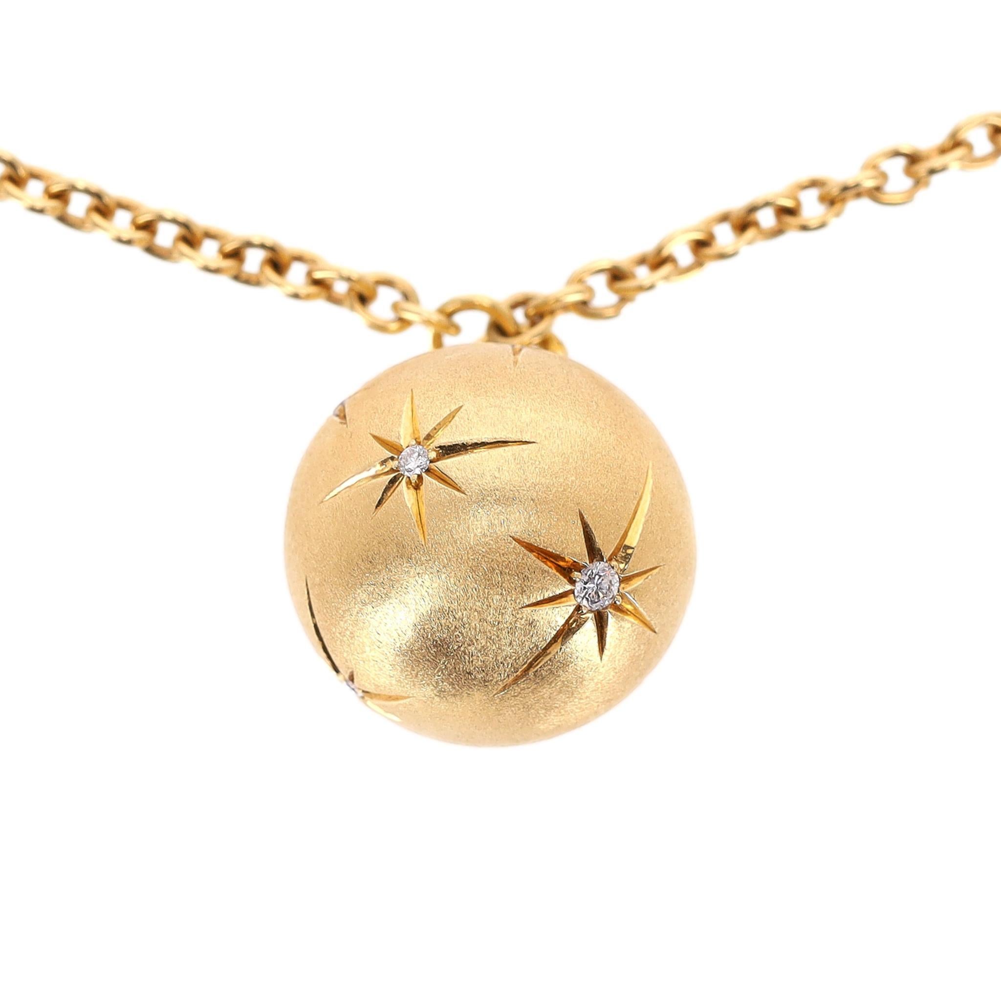 Asprey Cosmic 18k Gold Globe Pendant Necklace With Diamonds im Zustand „Hervorragend“ im Angebot in London, GB