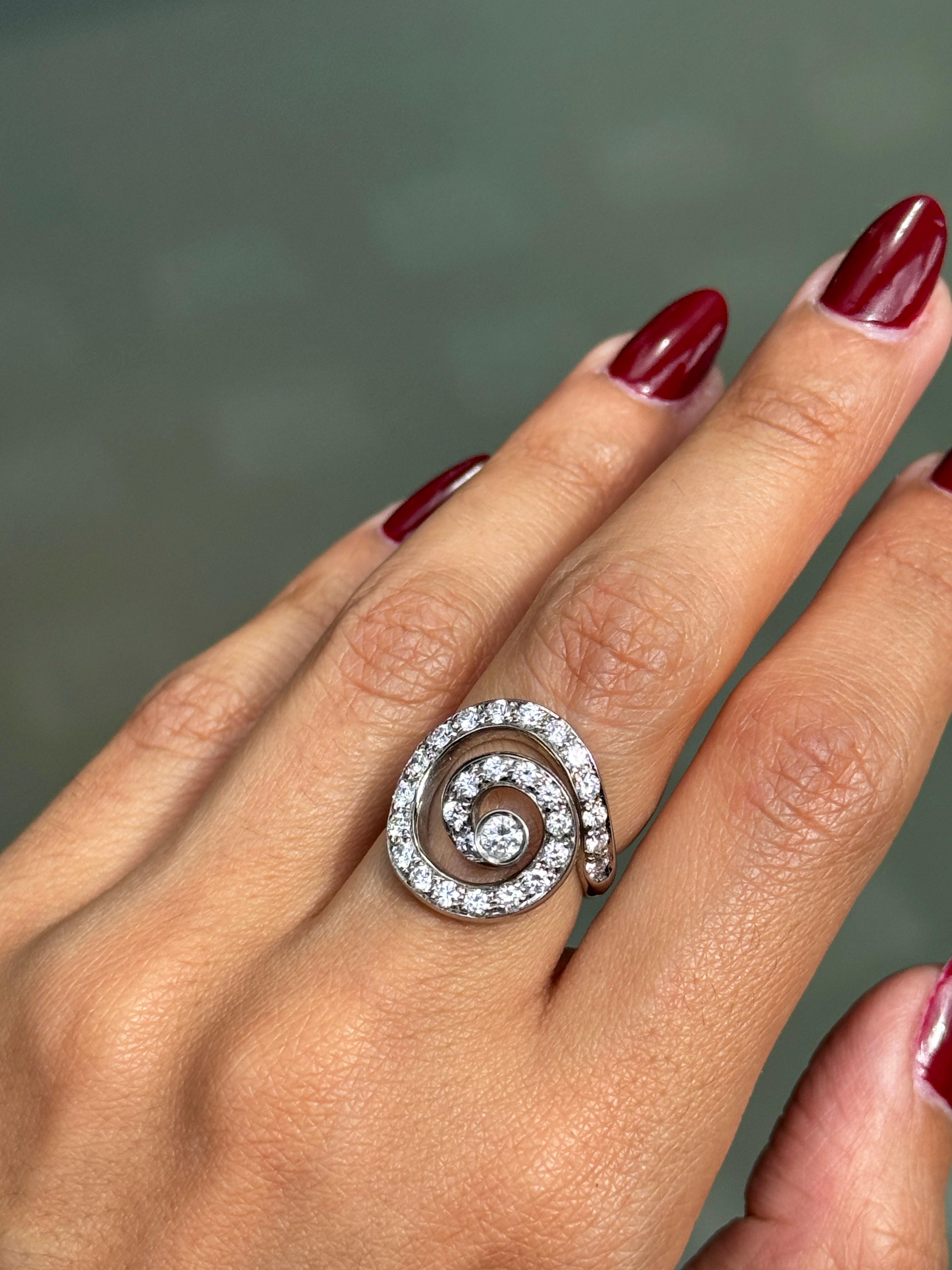 Asprey Diamond and 18 Carat White Gold Open Work Swirl Cocktail Ring For Sale 1