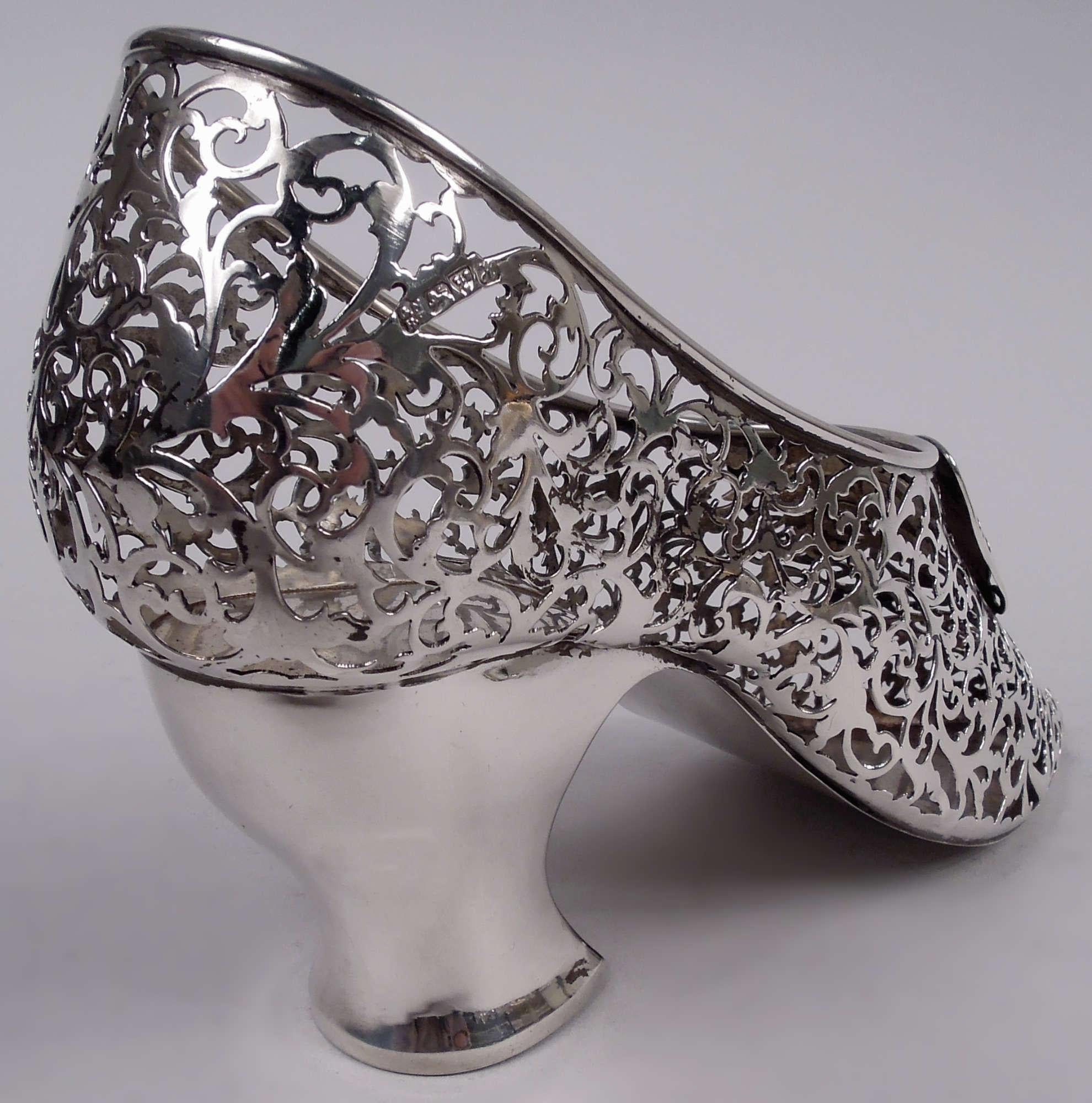 Britannico Asprey English Edwardian Sterling Silver Lady’s Shoe Ornament, 1908 in vendita